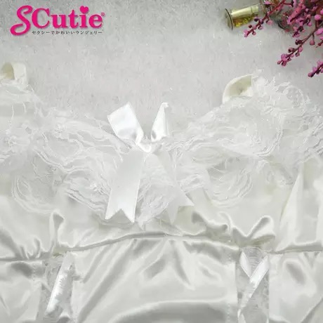 ชุดนอนเซ็กซี่ ชุดนอน ซีทรู ชุดนอน เดรสสั้น ผ้าซาติน แต่งซีทรูลูกไม้ เกรดดีเนื้อนุ่ม สีขาว แบบชุดสไตล์คอร์เซ็ต สีขาว แต่งริบบิ้นร้อยด้านหน้า เซ็กซี่ วับๆแวมๆ กระโปรงแต่งระบายลูกไม้2ชั้น (ตัวชุดมีสายรัดถุงน่องในตัว) +G string เข้าชุด