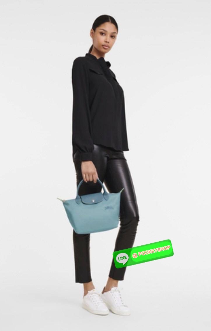 ðLongchamp LE PLIAGE GREEN Top handle bag S āļāļĢāļ°āđāļāđāļēāļāļ·āļāđāļāļāļīāđāļ§āđāļāļāļĩāđāļĄāļĩāļāđāļģāļŦāļāļąāļāđāļāļēāļāļĒāđāļēāļāđāļŦāļĨāļ·āļāđāļāļ·āđāļ āđāļāļāđāļāđāļāļāđāļ§āļĒāļĨāļēāļĒāđāļŠāđāļāļŠāļ°āļāļēāļāļāļēāđāļāļāļāļĨāļēāļŠāļŠāļīāļāđāļĨāļ°āļŠāļąāļĄāļāļąāļŠāļāļĩāđāđāļāđāļāļāļđāđāļŦāļāļīāļ āļāļĢāļ°āđāļāđāļēāđāļāļāļĩāđāļŠāļēāļĄāļēāļĢāļāļāļ·āļāļāđāļ§āļĒāļĄāļ·āļāļŦāļĢāļ·āļāļāļąāļāđāļāđāļāļŦāļāļąāļāļŠāļ·āļāļāļāļāđāļāļāđāļāđāđāļāļāļĢāļīāļāļāļēāļāđāļ§āļĒāļŦāļđāļāļąāļāļāļąāđāļāļŠāļāļāļāđāļēāļāđāļĨāļ°āļāļąāļ§āļĨāđāļāļāđāļ