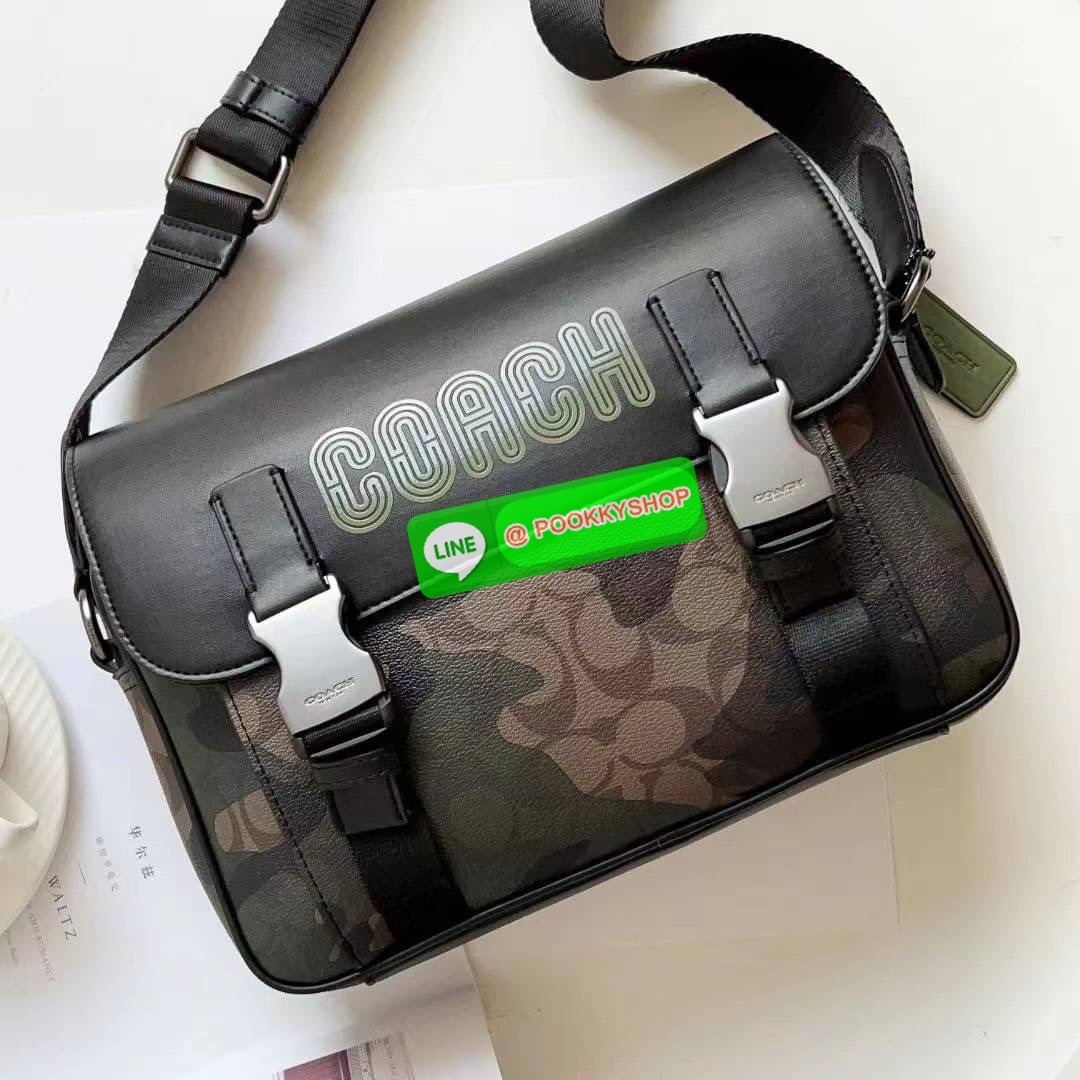 COACH TRACK CROSSBODY IN COLORBLOCK SIGNATURE CANVAS WITH COACH PATCH (C6657) 🛍🛍กระเป๋าสะพายทรงแมสเซ็นเจอร์ ทรงสวยรุ่นที่ต้องมีติดตัวคะหนุ่มๆ จุของได้เยอะมากแบ่งเป็นสัดเป็นส่วน วัสดุหนังแคนวาสสลับหนังแท้ กระเป๋ามีตัว ล็อค มีซิปด้านใน ด้านห