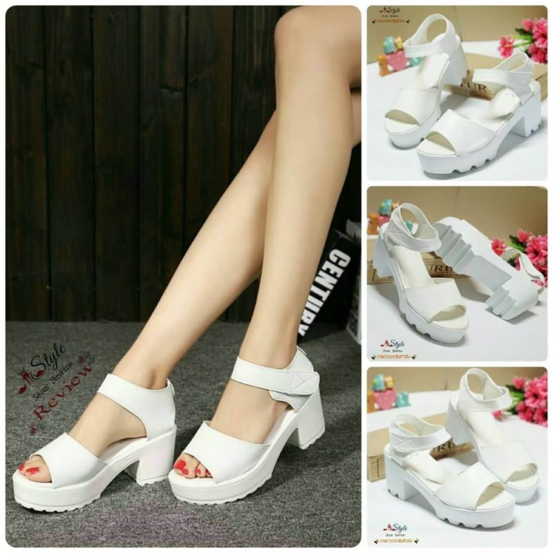 New Arrival & Best Seller!!.. พร้อมส่ง Platform Shoes ทำจากหนัง PU พื้นอย่างดี นิ่ม เบา ใส่สบาย ส้นสูงประมาณ 3 " เสริมด้านหน้า 1.5" สวมใส่ง่าย มีสายรัดข้อเปนเมจิกเทป ปรับระดับได้ แบบเรียบๆ แต่ดีดู จะใส่ทำงาน หรือไปไหนก้อดูดี ลงตัวไปหมด แมทซ์ได้ก