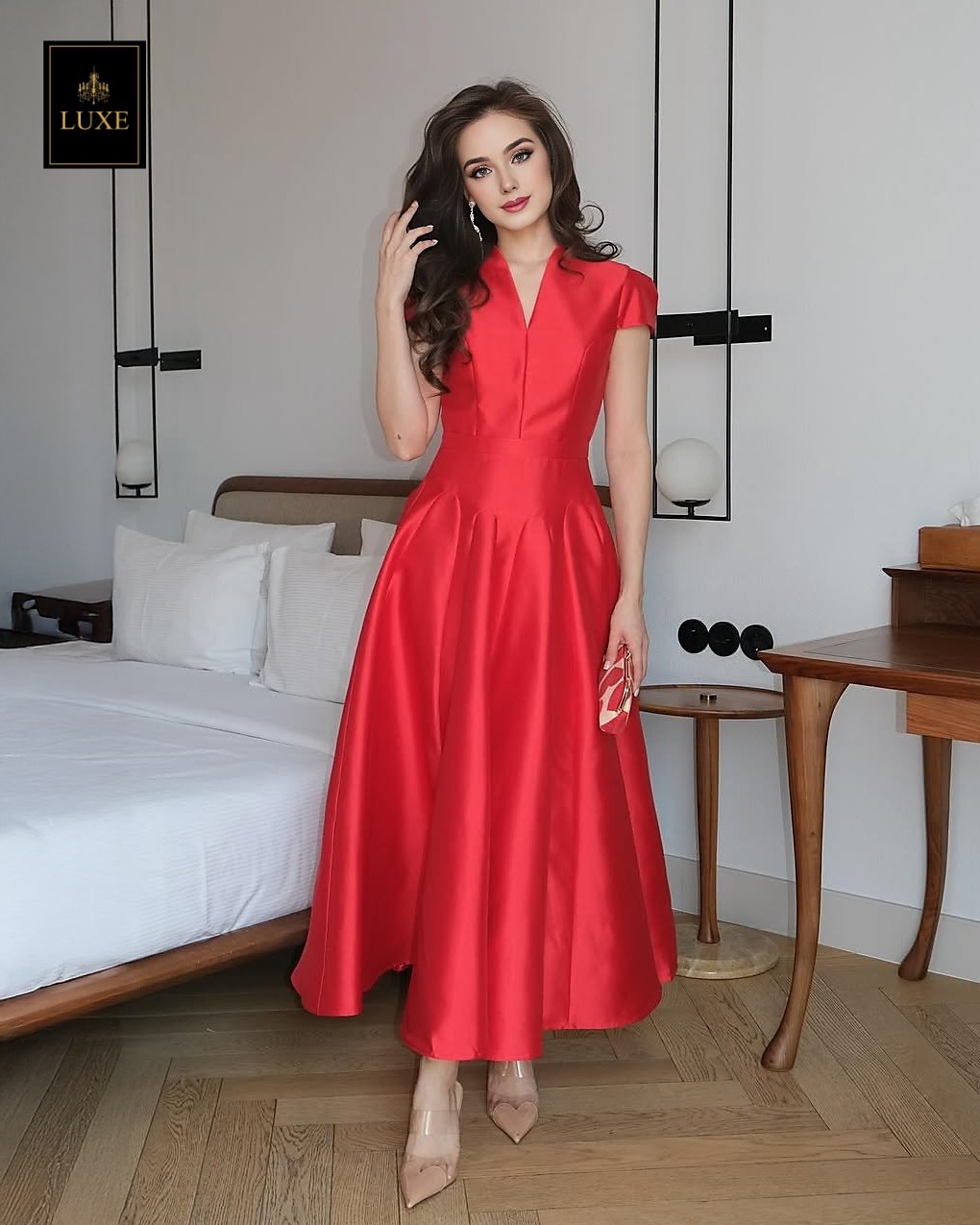 เดรสแฟชั่น เดรสเสื้อคอตั้ง แขนสั้น กระโปรงบาน