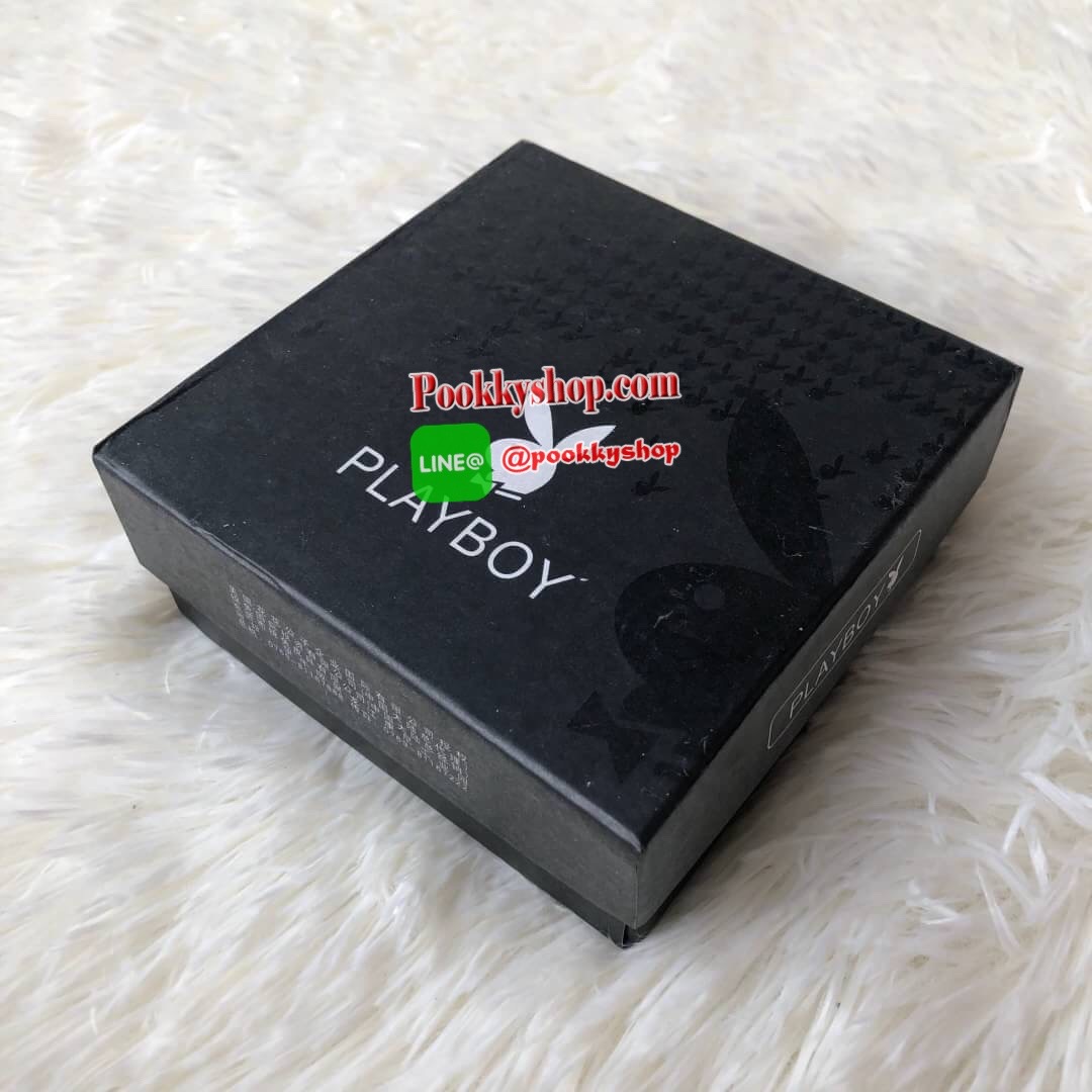 DON'T MISS! PLAYBOY MEN LEATHER BELT (Free Size) เข็มขัดหนังสีดำรุ่นสุดฮิตจาก Playboy หัวเข็มขัดโลหะดำตัดเงินปั้มโลโก้คุณภาพดีตามแบบฉบับของแบรนด์ดีไซน์คลาสสิคเข้าได้กับทุกชุดสามารถปรับได้หลายระดับ มาพร้อมกล่องแบรนด์สามารถมอบเป็นของขวัญได้ ไอเท็มนี้ M