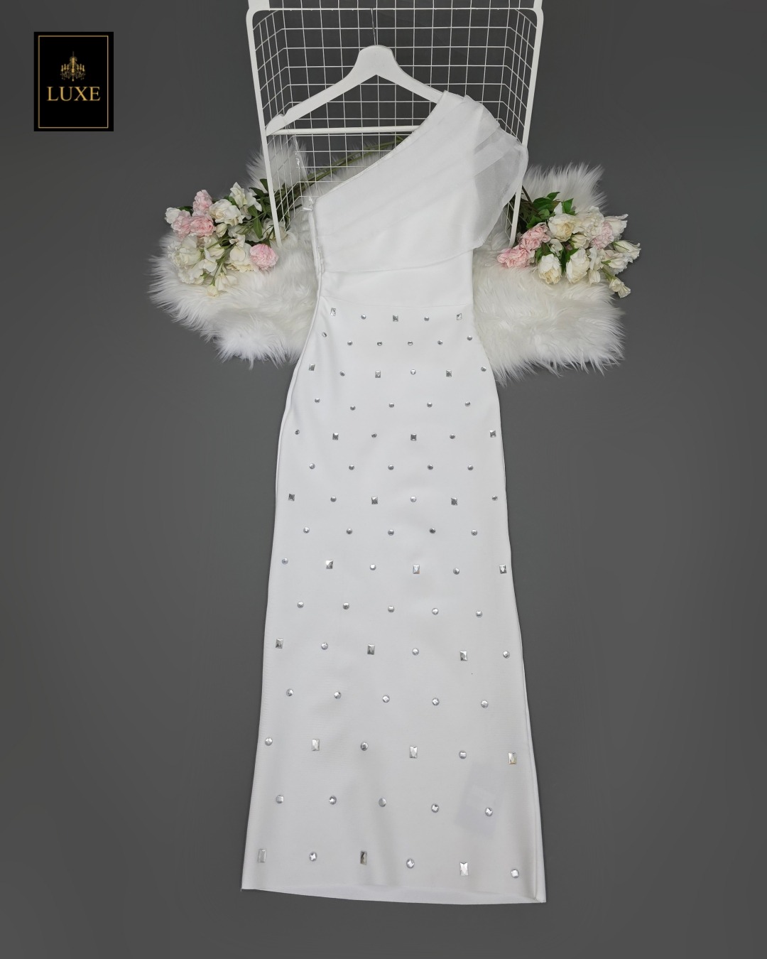 เดรสแฟชั่น เดรสเสื้อไหล่เดียว กระโปรงยาวทรงเข้ารูป