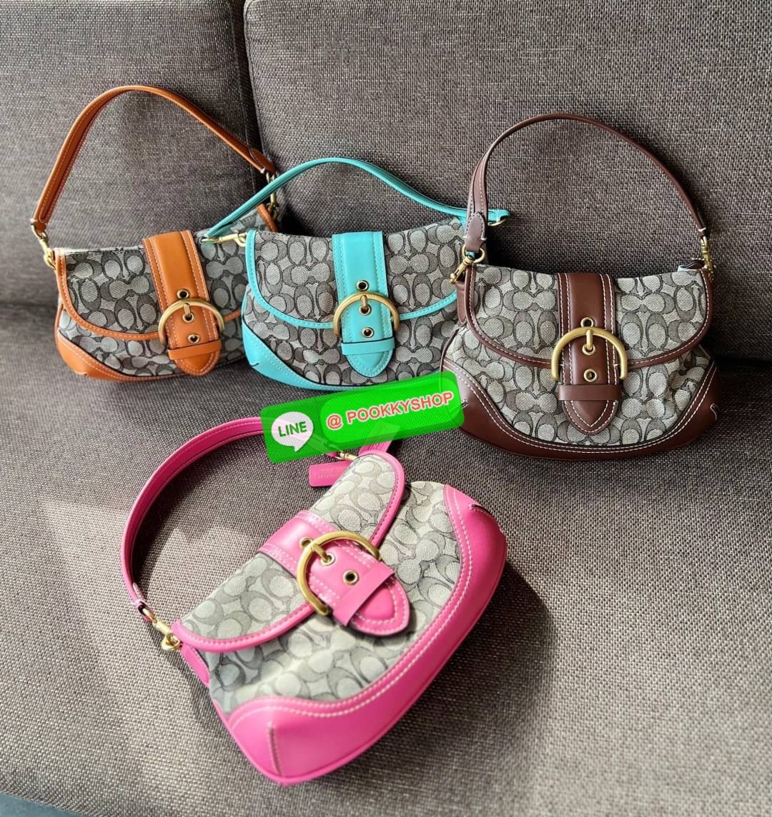 🌟NEW ARRIVAL! วินเทจสุดๆ ใช้กี่ครั้งก็ไม่เบื่อ สวยมากๆค่ะ COACH THE SOHO FLAP LIMITED RE-EDITION!! 💌พร้อมส่ง มาค่าห้ามพลาดคลาสสิค แมทได้กับทุกชุด! 📌รุ่นนี้ต้องมีป้ายแบรนด์Limitedห้อยมาด้วยนะคะ วัสดุJacquard +หนังแท้สวยงาม เปิด-ปิดก