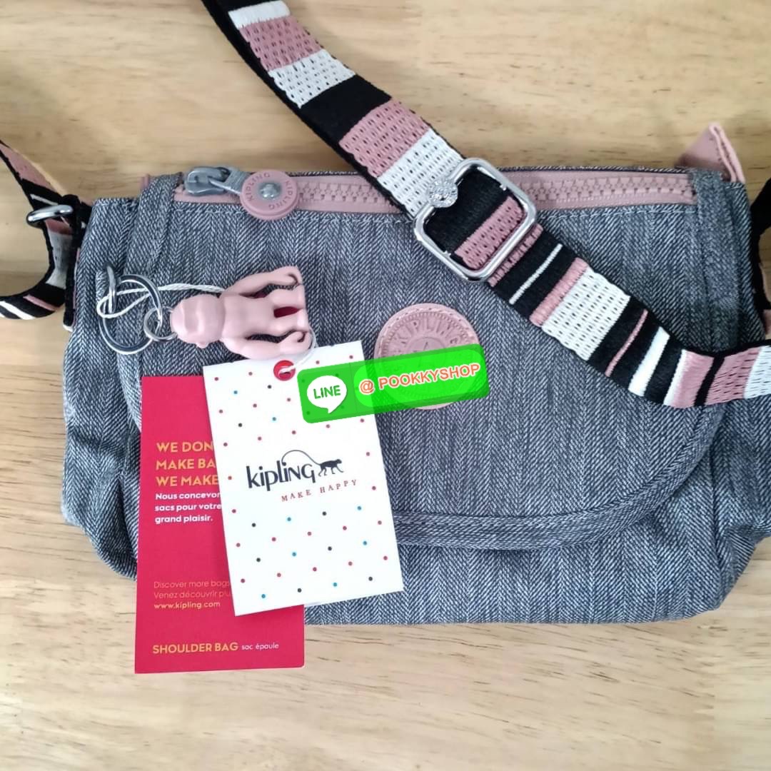 KIPLING SABIAN CROSSBODY MINI BAG กระเป๋าสะพายข้าง วัสดุ Nylon & Polyester 100% ขนาดเล็กกำลังน่ารัก เปิด-ปิดด้วยฝาปิดกระดุมแม่เหล็กและซิปแบรนด์ ด้านในมีแท็กแบรนด์