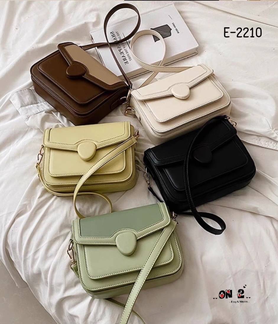 พร้อมส่งค้า แนะนำให้ลอง สะพายมาละมุนมากๆ เป็นใบโปรดที่เเมชได้ทุกลุค รับรองเป็นใบเก่งอีกใบ ทีได้ใช้บ่อยแน่นอน