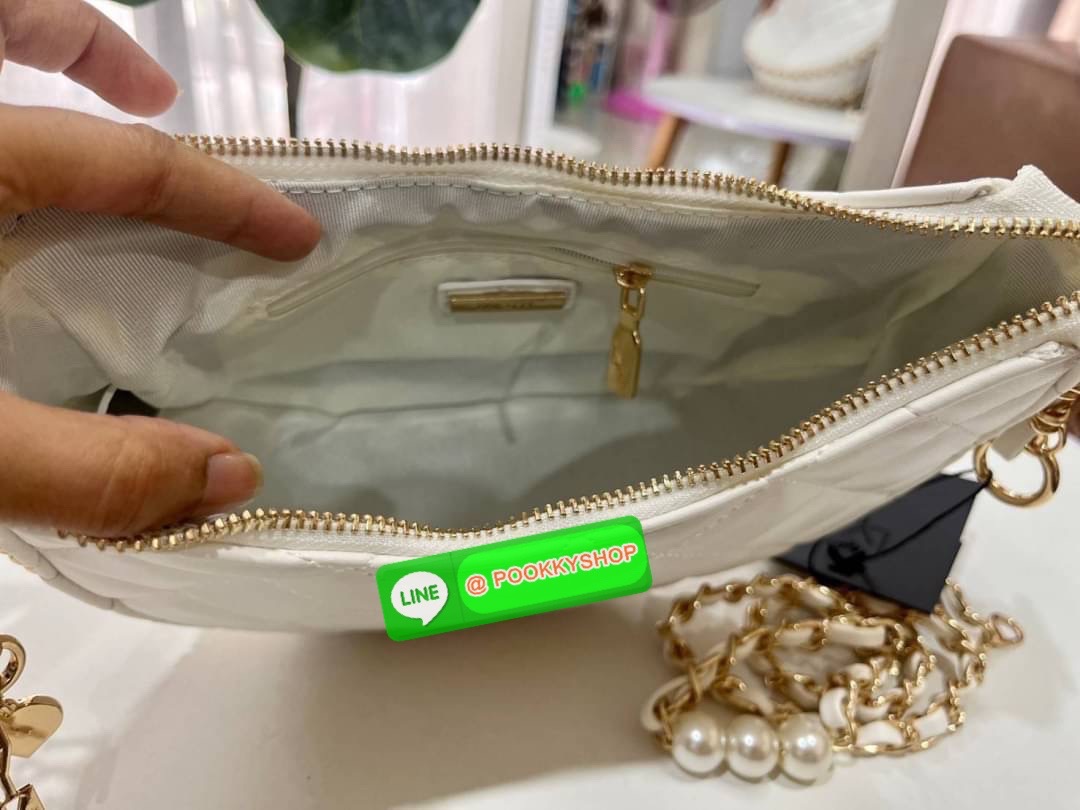 Lyn แท้ Outlet New Collection สะพายข้างได้ คล้องไหล่ได้