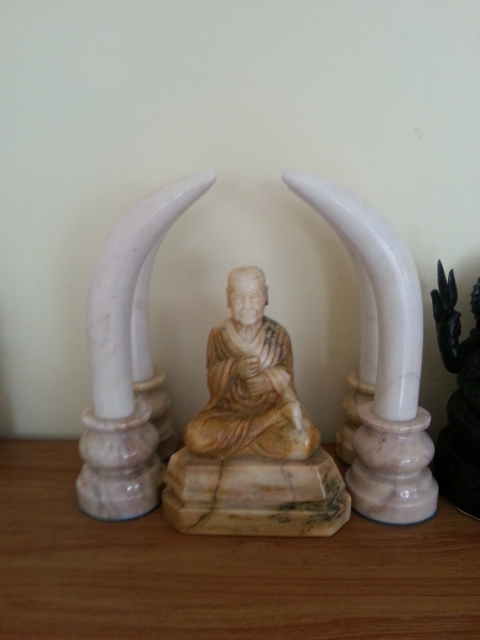 งาช้างคู่ หินอ่อน ขนาดสูง 30 ซ.ม.