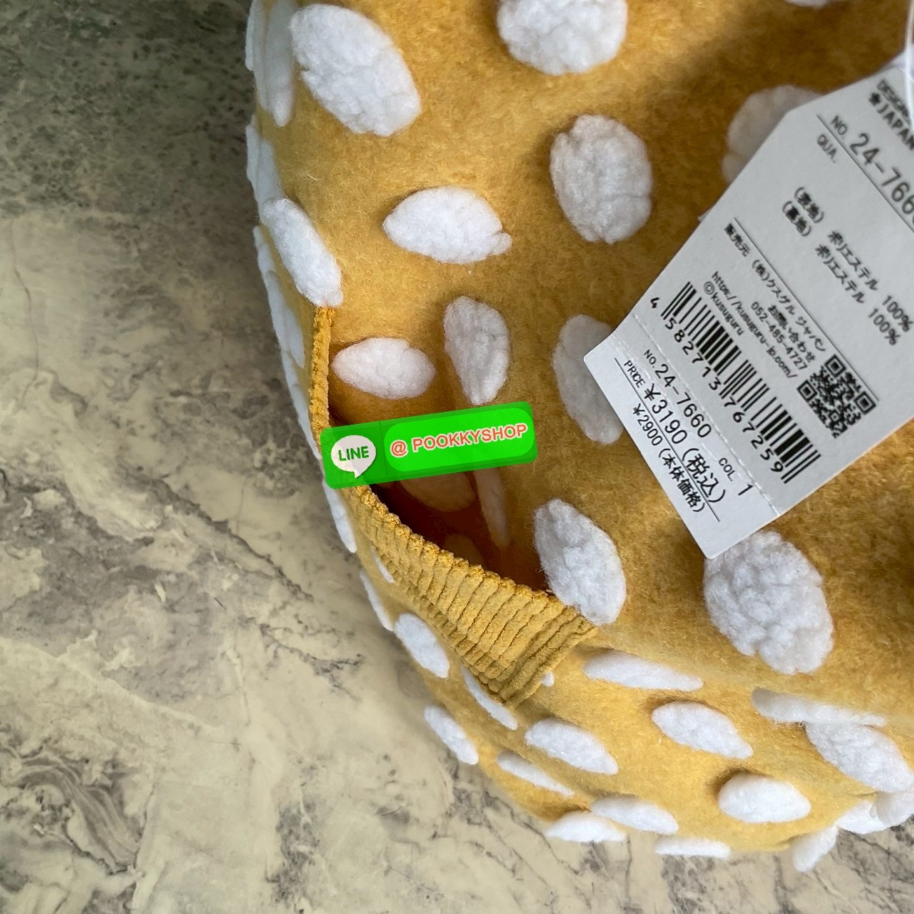 Japanese Kusuguru Woolen Polka Dot Cat Brooch Handbag Hand Bag Can Be Worn on One Shoulder Shopping Bag Work Clothing กระเป๋าถือลายจุดแมว Kusuguru ขนสัตว์ญี่ปุ่น ผิวสัมผัสจับนุ่มมือ 💕 แถมฟรีเข็มกลัดรูปแมว