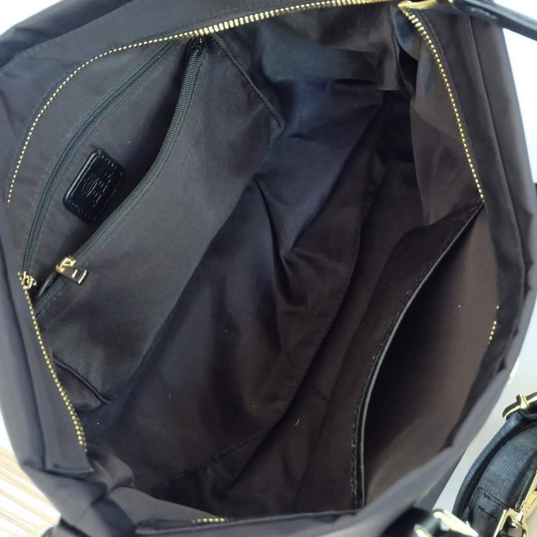 Must have เข้าใหม่ล่าสุดค่า KEEP ‘ Visa’ คอลเลคชั่นใหม่ เพิ่ม +++ ฟรีกระเป๋าลูก และ สายสะพายยาว ใครกำลังกระเป๋าทรงสวย Size L ที่หยิบมา ใช้ได้ในทุกๆวัน ต้องรุ่นนี้เลย แนะนำ สวยมากค่า อะไหล่สี Rose gold ka สวยมาก !!