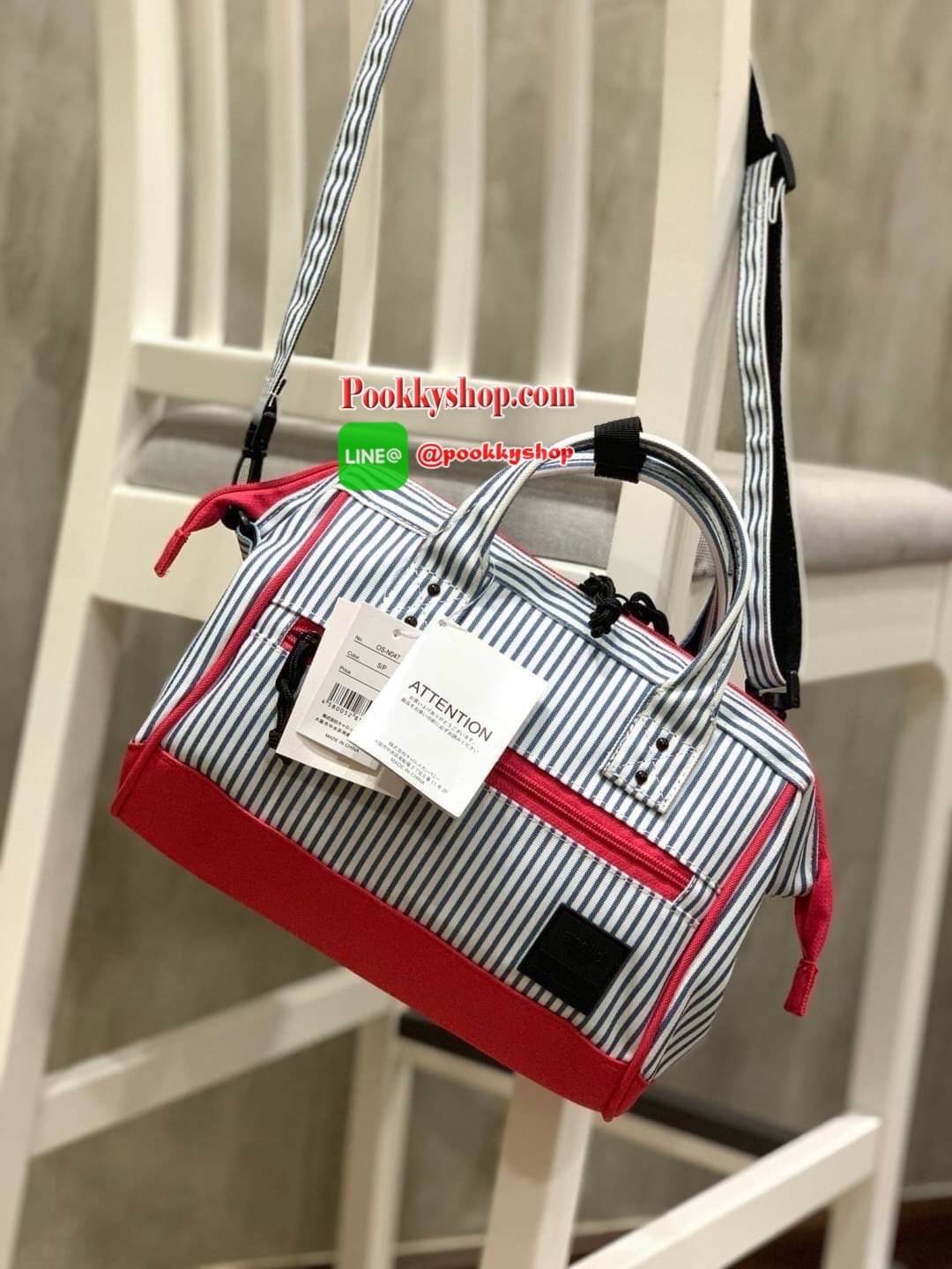 ANELLO MINI SHOULDER BAG MULTI COLOR OS-N047 กระเป๋าสะพายข้าง Multi Colors Collection สีสันสดใสสะดุดตา มี Logo เป็นยางนูนสีดำตัดกับสีกระเป๋า ทำให้ดูน่าใช้มากยิ่งขึ้น (Lining anello) วัสดุpolyester มีลักษณะเฉพาะตัวด้วยสี Two Tone ทั้งตัวกระเป๋า,ซิป,ก้นกระเ
