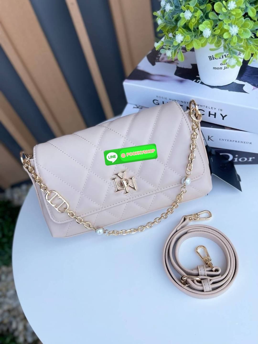 กระเป๋าสะพาย Lyn แท้ Outlet กระเป๋าสะพาย มีสองสาย สายโซ่ และสายยาวปรับได้