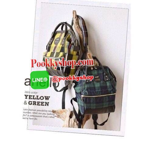Anello Checked Hinge Clasp Mini Backpack เปิดตัวคอลเลคชั่นใหม่ปลายปีสุดน่ารัก วัสดุผ้าแคนวาสลายสก็อต และขอบบนล่างและด้านหลัง วัสดุpu โลโก้แบรนด์ด้านหน้าตัดหนังทรงกลม จุดเด่นในการใช้งานยังคงเหมือนเดิม ต่างที่ขนาดจะเล็กกว่ารุ่นออริจินัลไซส์มินินิดเดียว ผู้ใ