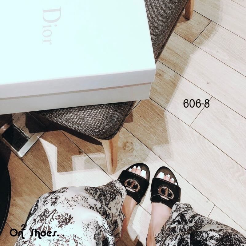 Dior shoes งานใหม่เข้าแล้วครับ ^°^ งานชนshop ยังวางในshopอยุ่เลยจ้าาาอะไหล่ CD ปัดเงาอย่างดี งานจริงใส่สวย พื้นนิ่ม รับรองไม่ผิดหวังครับ
