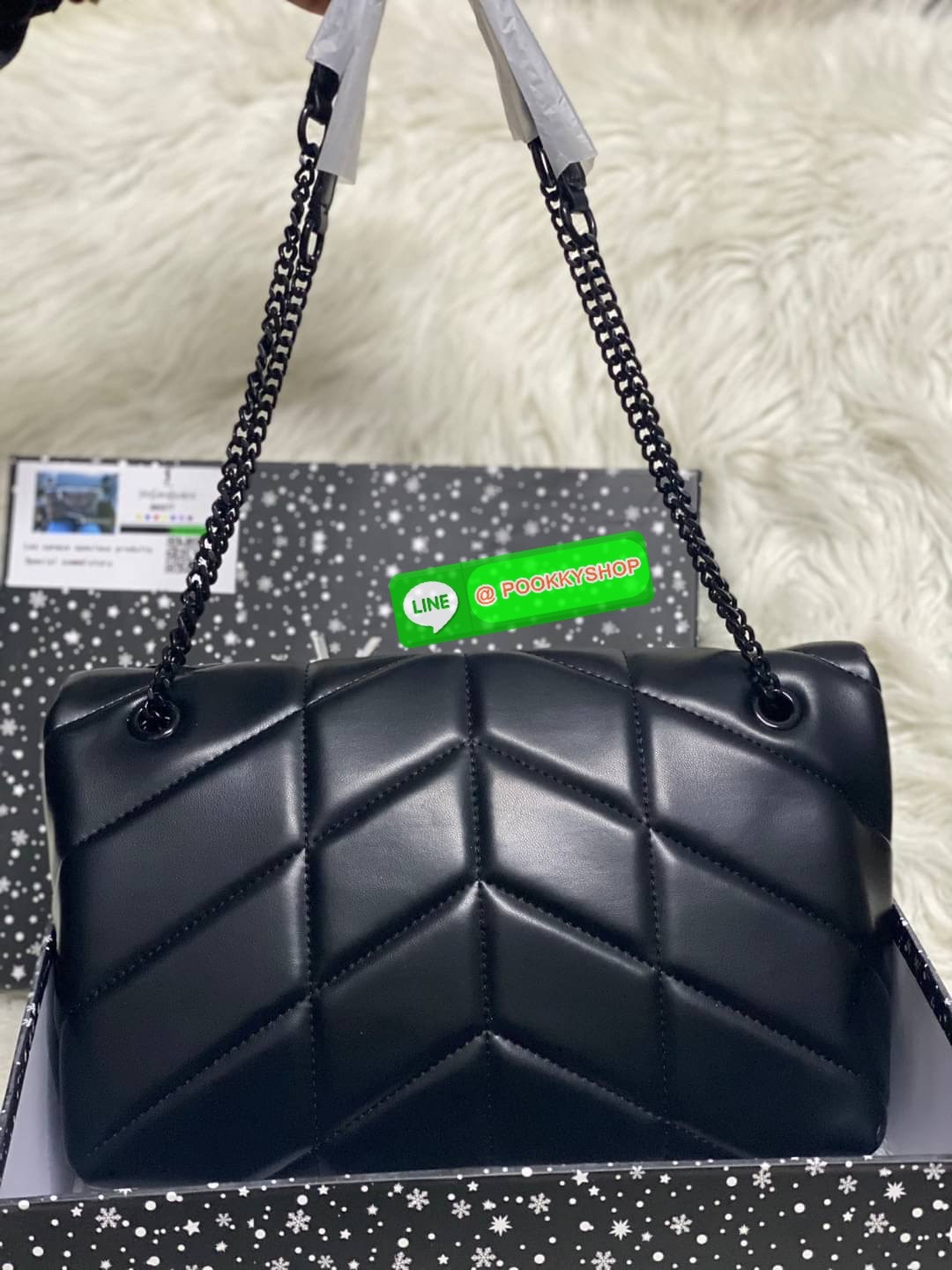 SAINT LAURENT Loulou Puffer Small shoulder bag material: leather internal details: fabric lining, internal zipped pocket colour of fastening: gold tone hardware adjustable chain and leather shoulder strap magnetic fastening