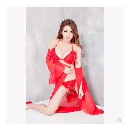 Set บิกินี่ ชุดบิกินี่ แต่งริบบิ้น ช่อดอกกุหลาบสีแดง สวยเปรี้ยว มากคะ