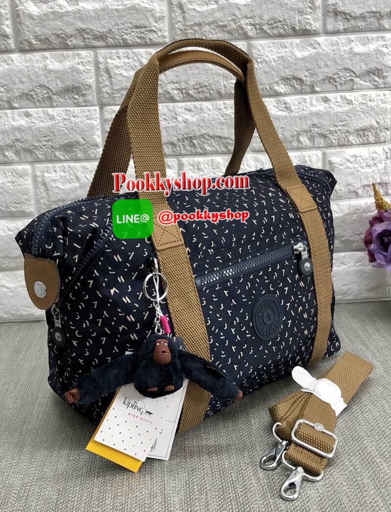 New in Best seller Kipling Handbag/Shoulderbag//k13848// ((Factory OEM HK)) ✔️พร้อมส่งต้อนรับสงกรานต์จร้าา🎊🎊 >>กระเป๋าถือ;สะพายข้าง;คล้องไหล่;หรือแบบครอสบอร์ดี้ได้ค่ะ วัสดุไนล่อนอย่างดี คุณภาพสูงค่ะ >>ด้านหน้ามีหนึ่งช่อง