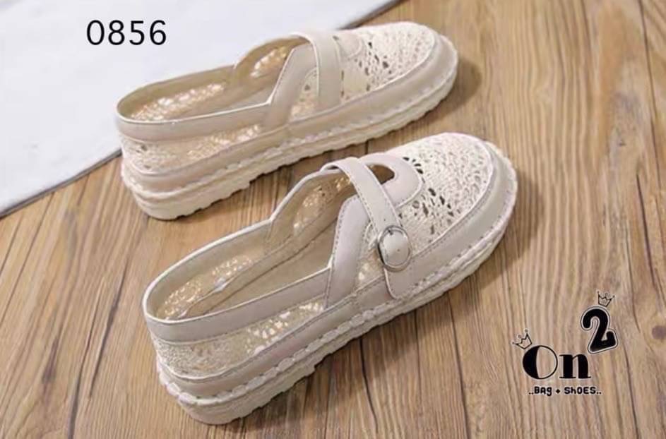รองเท้าคัชชูลูกไม้แต่งสไตล์วินเทจ งานมาใหม่น่ารักเวอร์... คู่นี้ใส่แมทกับชุดได้ง่ายทั้งกางเกงและกระโปรงได้หมดทรงสวย