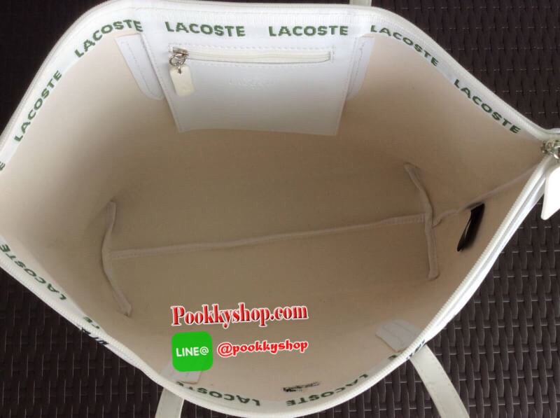 ลาคอส pu split cow leather bag รุ่นขายดีค่ะ!! กระเป๋าทรง shopping ลายกราฟฟิก ลายสดใส พร้อมส่งหลากสีรุ่นฮอตฮิตตลอดกาล แบบสวยคลาสสิค ใช้ได้ในทุกวัน ด้านหน้าประดับโลโก้จระเข้สัญลักษณ์แบรนด์ เปิดปิดกระเป๋าแบบซิป ที่จับหัวซิปปั้แบรนด์ ภายในกว้างใส่ของจุ มีช่