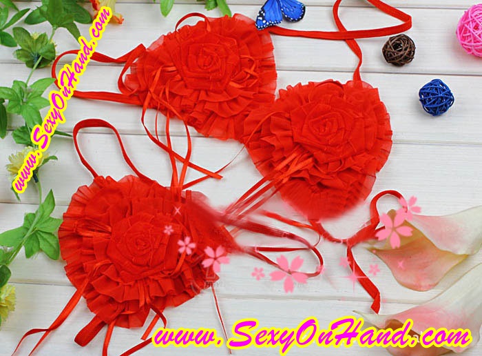 บิกินี่ BIKINI เซ็กซี่ ทูพีซ สีแดงสด แต่งชีฟองจีบย่น พองฟู เพิ่มวอลลุ่มเก๋ๆ เปรี้ยวจี๊ดส์แบบสุดๆ ไปเลยคร่า