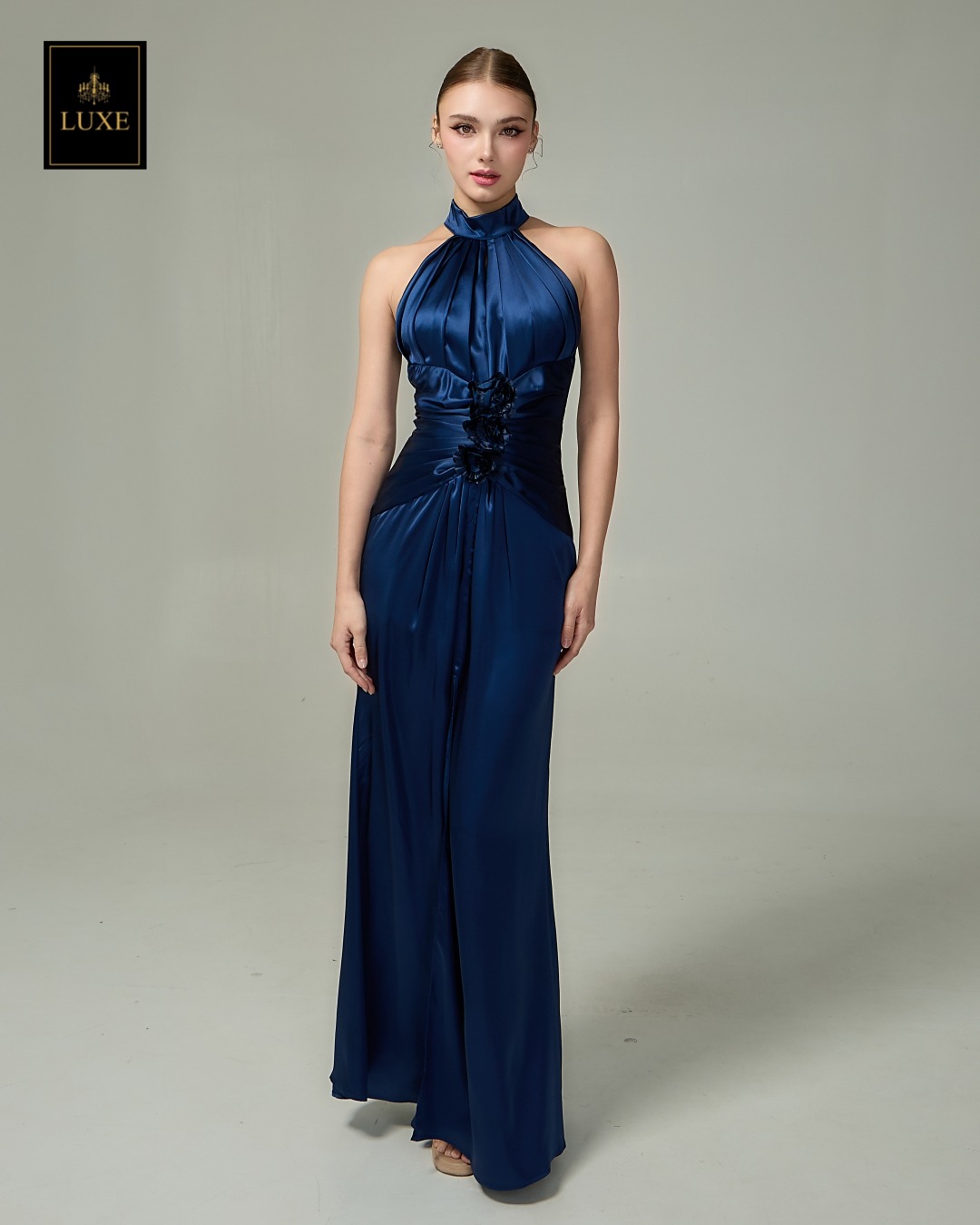 เดรสแฟชั่น แม็กซี่เดรสเสื้อคอกลมแขนกุด กระโปรงผ่าหน้าขา