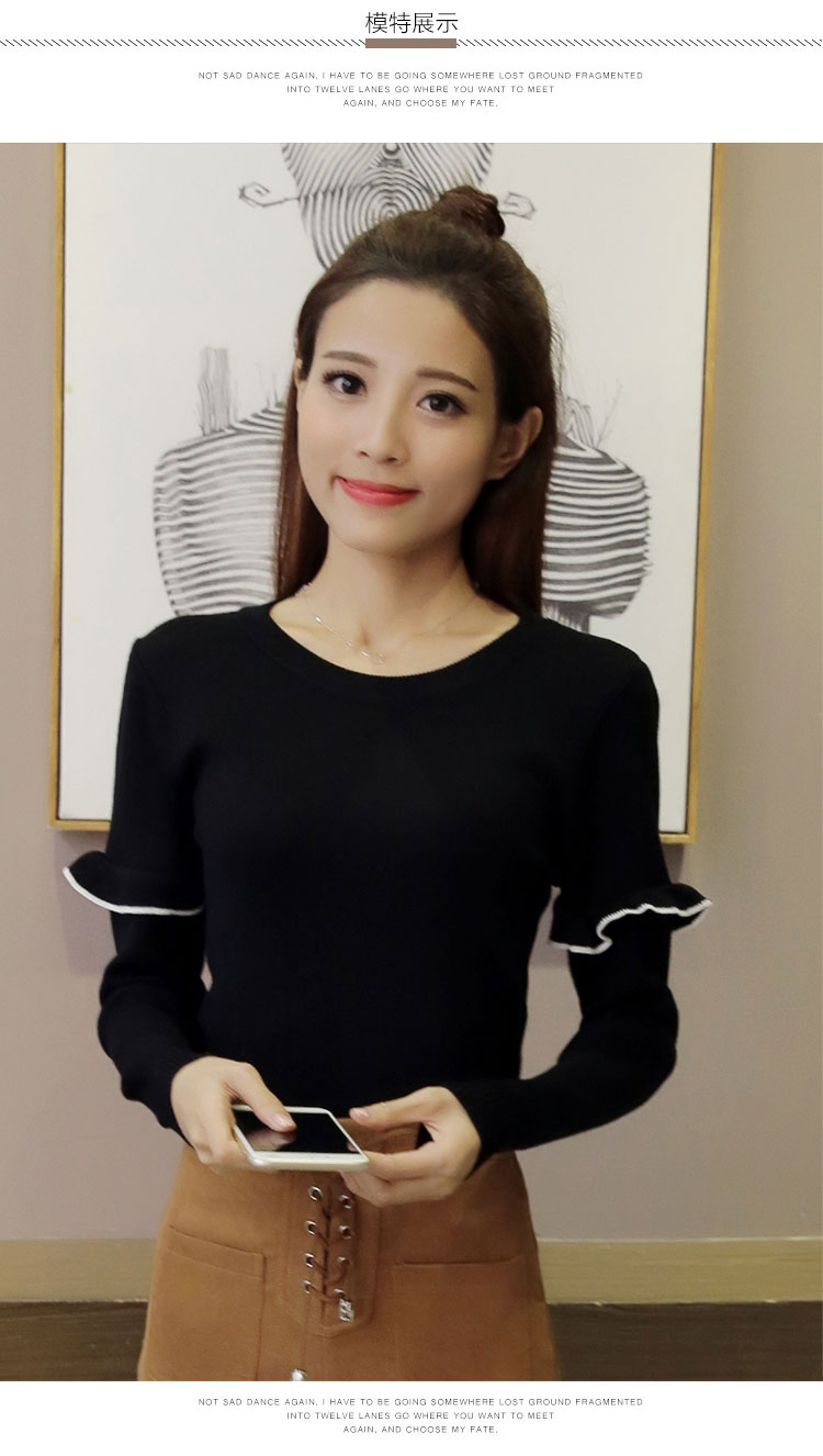 เสื้อแฟชั่นเกาหลี ไหมพรมแขนยาวแต่งต้นแขนระบาย สีดำ