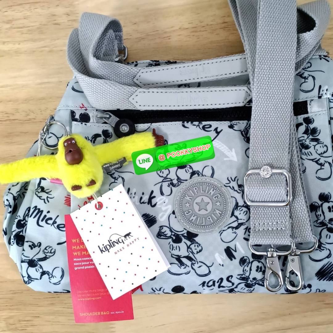 KIPLING ELISE HANDBAG กระเป๋าถือและสะพายไหล่ วัสดุ Nylon +Polyester ขนาดกำลังพอดี จุของได้มาก มีหูจับสองสาย ถือสะดวก น้ำหนักเบา มีช่องซิป ด้านหน้า ช่อง กระเป๋าหลักเปิด-ปิดด้วยซิป มี3 ช่องว่างใส่ของได้จุมากๆ ใส่มือถือได้ กระเป๋าสตางค์ใบยาว และ เครื่องสำอาง