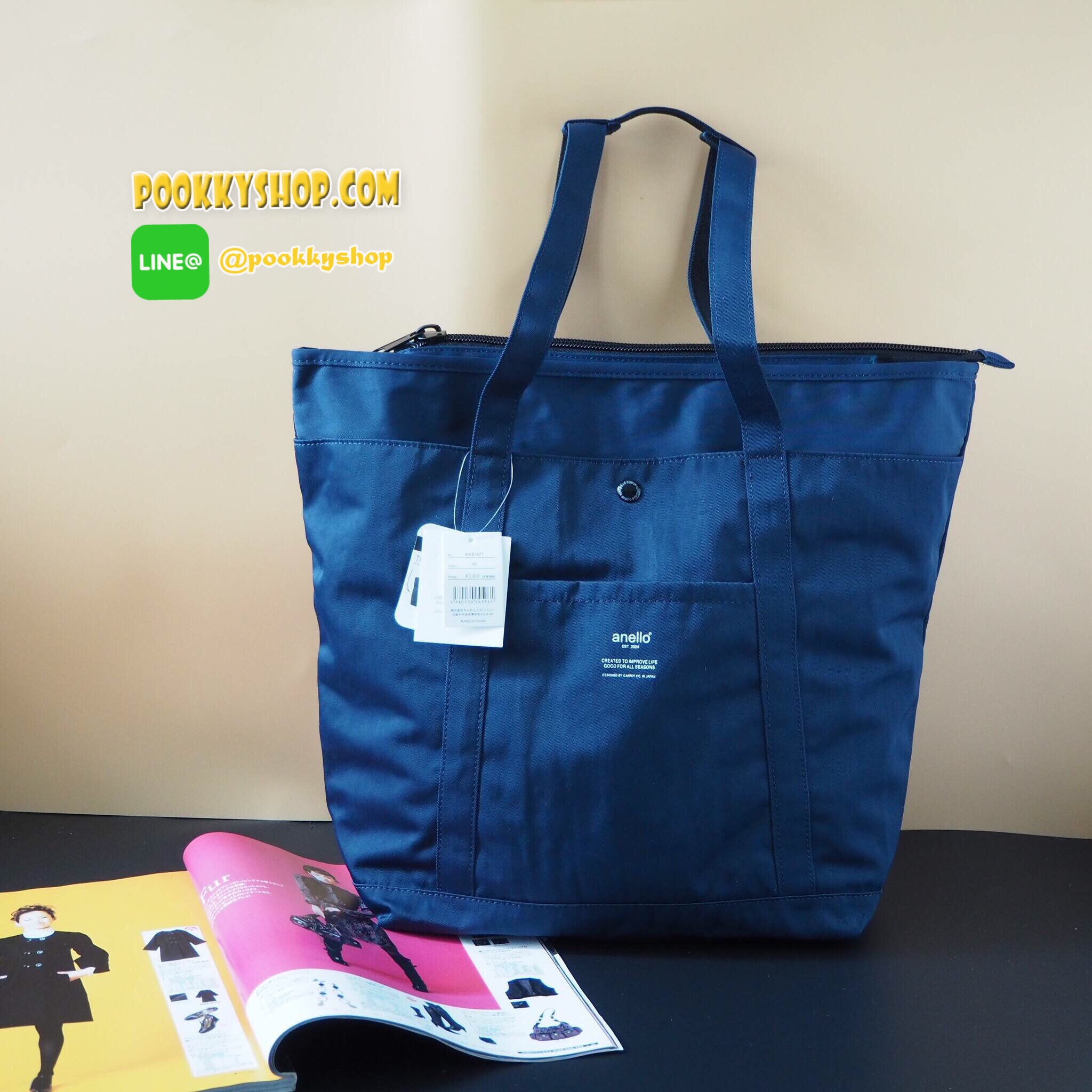 New Collection2017!!! รุ่นใหม่ชนช้อปกับ Anello Logo Printed tote2way shoulder rucksack วัสดุpolyester กันน้ำได้ ใบใหญ่น้ำหนักเบา ภายในกว้างและลึก เป็นได้ทั้งทรงtoteและBackpack โดยปรับที่ตัวกระดุมด้านหลัง ทั้งด้านหน้าและด้านข้างมีช่องเก็บของ ด้านหลังยังคงม