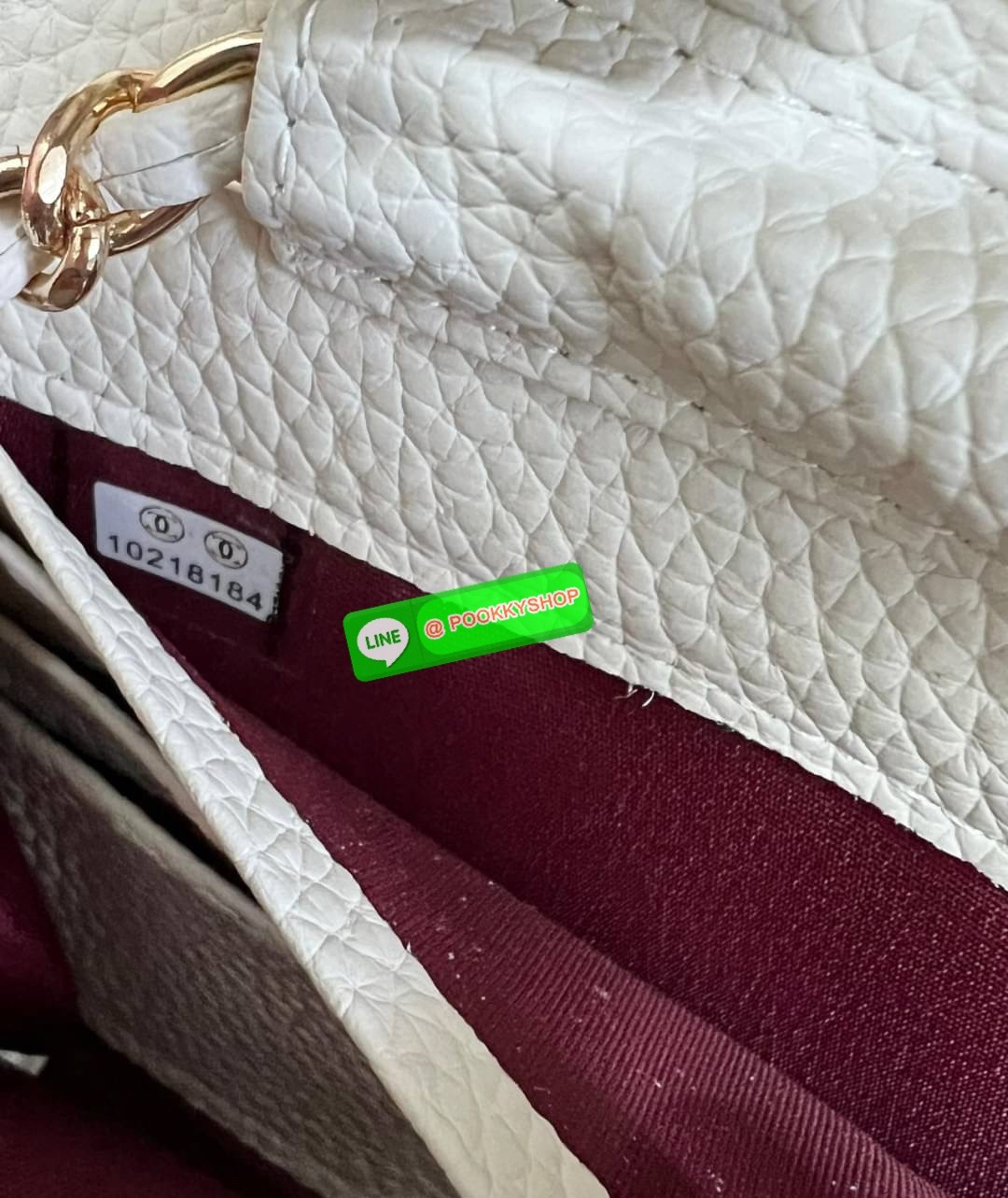 New in! สวยกริปมากๆค่ะ สาวๆที่มีบัตรเยอะๆหรือชอบพกเงินสดเยอะๆ แนะนำรุ่นนี้เลยค่ะ ไม่ผิดหวังแน่นอน CHANEL CHAIN WALLET//CLUTCH BAG ((vip gift ตปท)) พร้อมส่ง บอกเลยน้องสวย ไร้ที่ติเลยค่า! กับกระเป๋าสะพายแบบครอสบอดี้ร์หรือถือแบบคลัทเป็นกระเป๋าเงินเก๋ๆได้เลยค