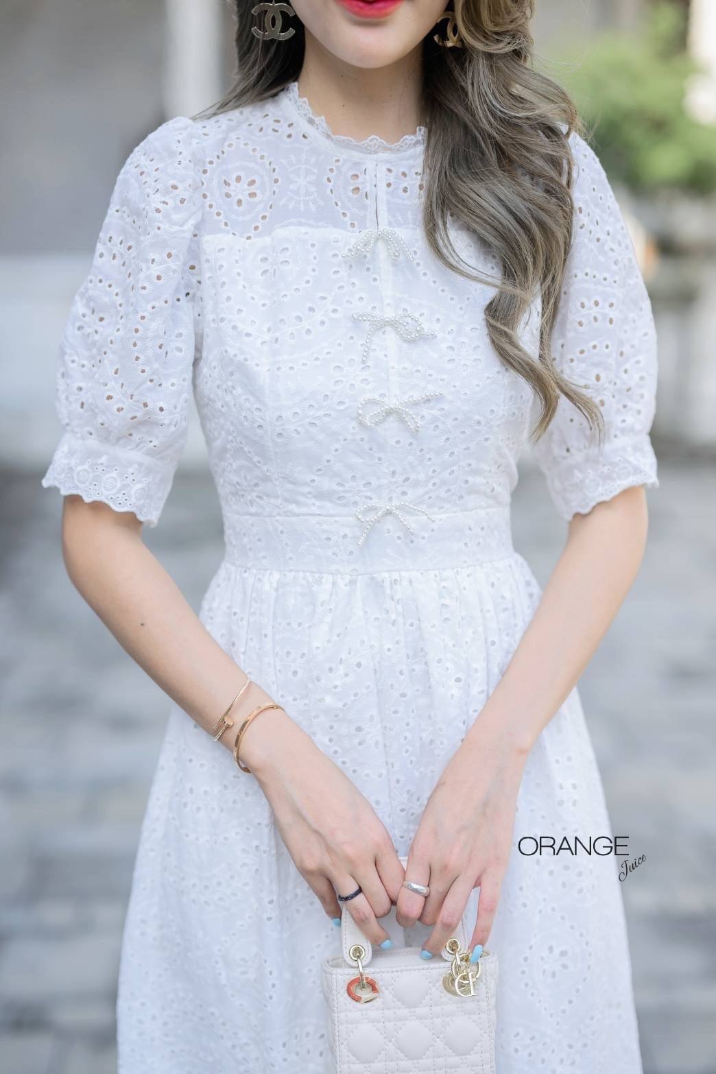 NEW ARRIVALS By Orange Juice Maxi เดรสยาวทอลายฉลุ แต่งโบมุก