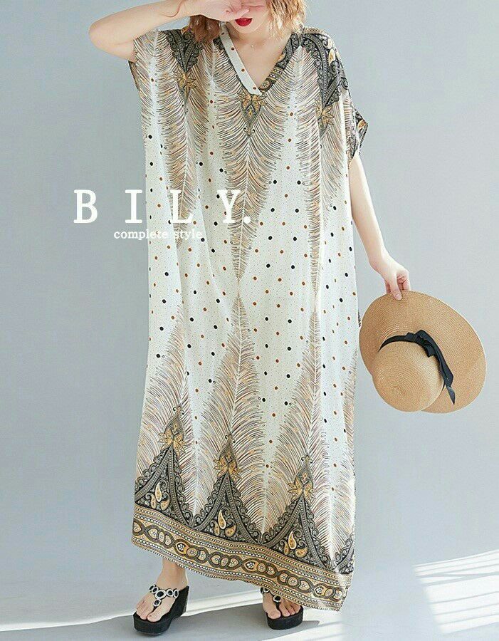 เข้าเพิ่มรอบ 5 !!!😱 NEW ARRIVAL Complete style by BILY. แมกซี่งานสวยตัวยาว งานคอวีตัวยาวพริ้วๆค่ะ ผ้าลื่นนุ่มทิ้งตัวดี แขนสั้นทอลวดลายกราฟฟิกสวยมาก สีสันครีมน้ำตาลทั่วตัวค่ะ ดูวินเทจรุ่นนี้ทรงสวยดีไซส์น่ารัก งานผ้าดีใส่สบายมากไม่ร้อนค่ะ