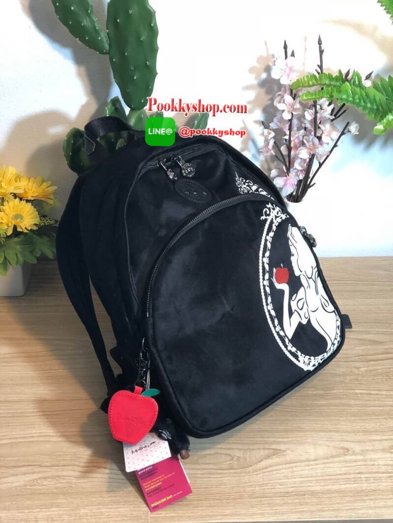 Kipling Disney's Backpack collection สุดน่ารักจากแบรนด์ kipling ขนาดกำลังน่ารักพอเหมาะสำหรับใส่ของระหว่างวัน และช่องจัดเก็บอีกหลากหลายรูปแบบ ดีไซน์สวยนับเป็นอีกหนึ่งกระเป๋าเป้ที่พร้อมให้คุณได้สะพายออกไปข้างนอกได้ทุกวันอย่างมั่นใจ เพราะแมทช์เข้ากับทุก