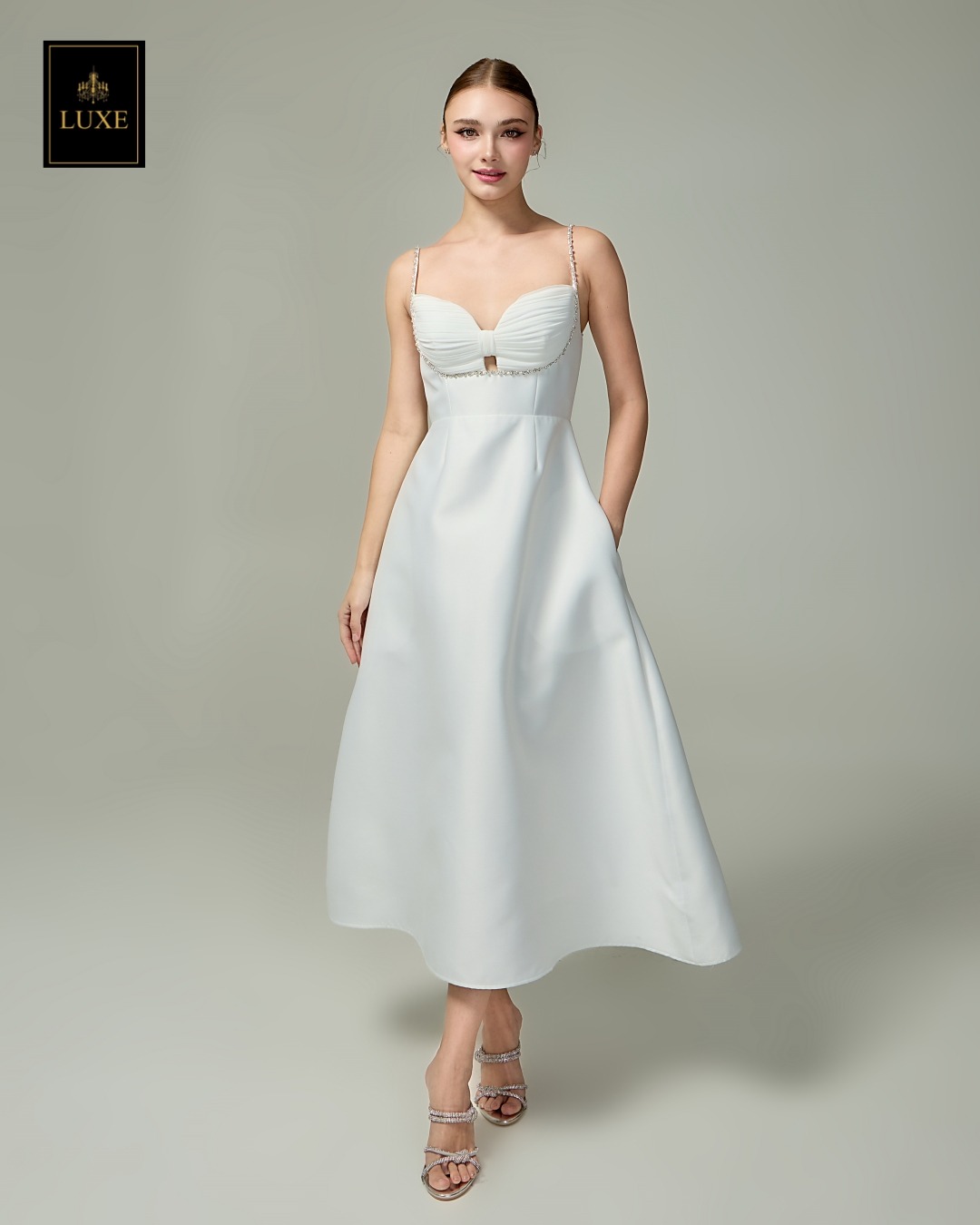 เดรสแฟชั่น เดรสเสื้อสายเดี่ยว กระโปรงทรงเอ