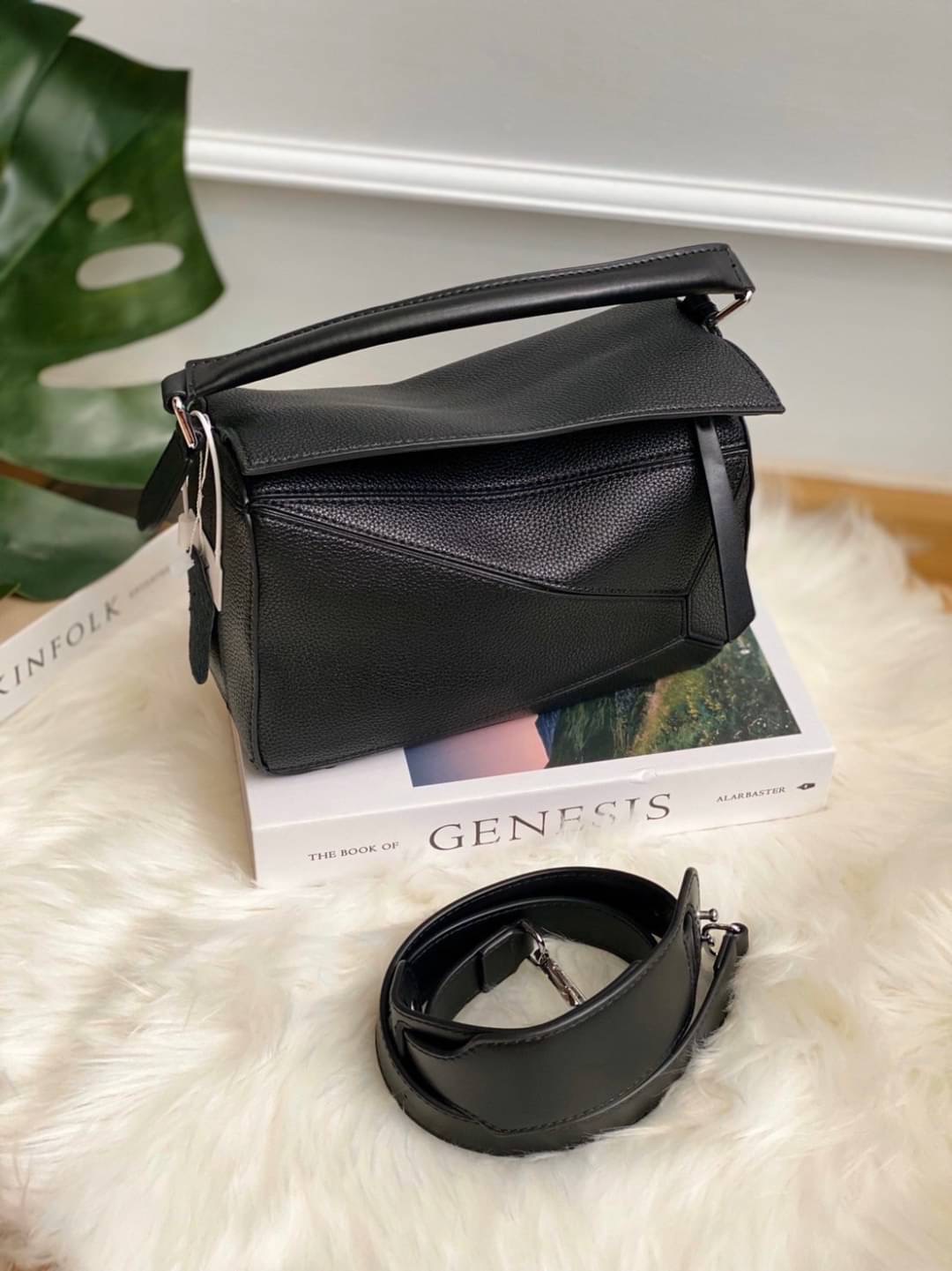 ðComebackð āđāļĨāđāļ§āļāđāļē Puzzle bag āđāļāļāļĩāđāļŠāļļāļāļāđāļāļąāļĄāđāđāļāļāļāļĩāļāļĢāļāļāđāđāļĨāđāļ§āļāđāļē Puzzle bag āļāļĩāļāļŦāļāļķāđāļāļĢāļļāđāļāļāļĩāđāļāļēāļĒāļāļĩāļāļĩāđāļŠāļļāļāļāļāļāļāļĩāđāļĢāđāļēāļ āļĢāļāļāļāļēāļĢāļāļĨāļīāļāđāļŦāļĄāđāļĨāđāļēāļŠāļļāļ āļāļąāļ§āļŦāļāļąāļ PU premium āļāļāļīāļāļāļĩāđāļ§āđāļēāđāļāļāļŦāļāļąāļāđāđāļāđ āļāļĢāļāļŦāļĄāļāļ āļāļĩāđāļāļāđāđāļāļĢāđ āļĄāļĩāļāļĩāđāļāļąāļ āļāļ·āļāđāļāđāļŠāļ§āļĒāļĄāļēāļāļ āļŠāļēāļĒāļŠāļ°āļāļēāļĒāļĄāļĩāđāļāđāļāļĢāļāļāļāđāļē āļāļēāļāļĄ