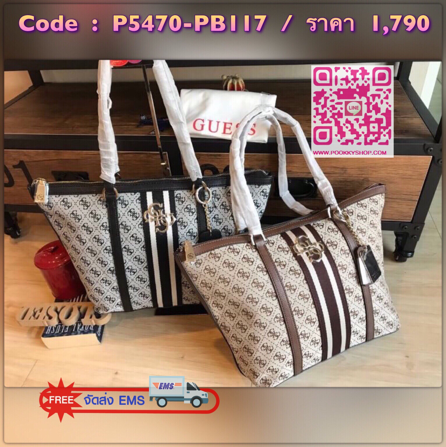 Guess Factory Large Tote Handbag กระเป๋าถือทรงช้อปปิ้ง สไตล์วิลเทจ น้ำหนักเบา มีหมุดรองฐานกันรอย เปิดปิดด้วยซิปด้านบน ด้านหลังมีช่องเพิ่มอีก1ช่อง สกรีนลายsignature รอบใบประดับtagเป็นโลหะและหนัง ถอดแยกใช้งานได้ ใบใหญ่ใส่หนังสือนิตรสาร ราคาสุดคุ้มเลยคร้า!!