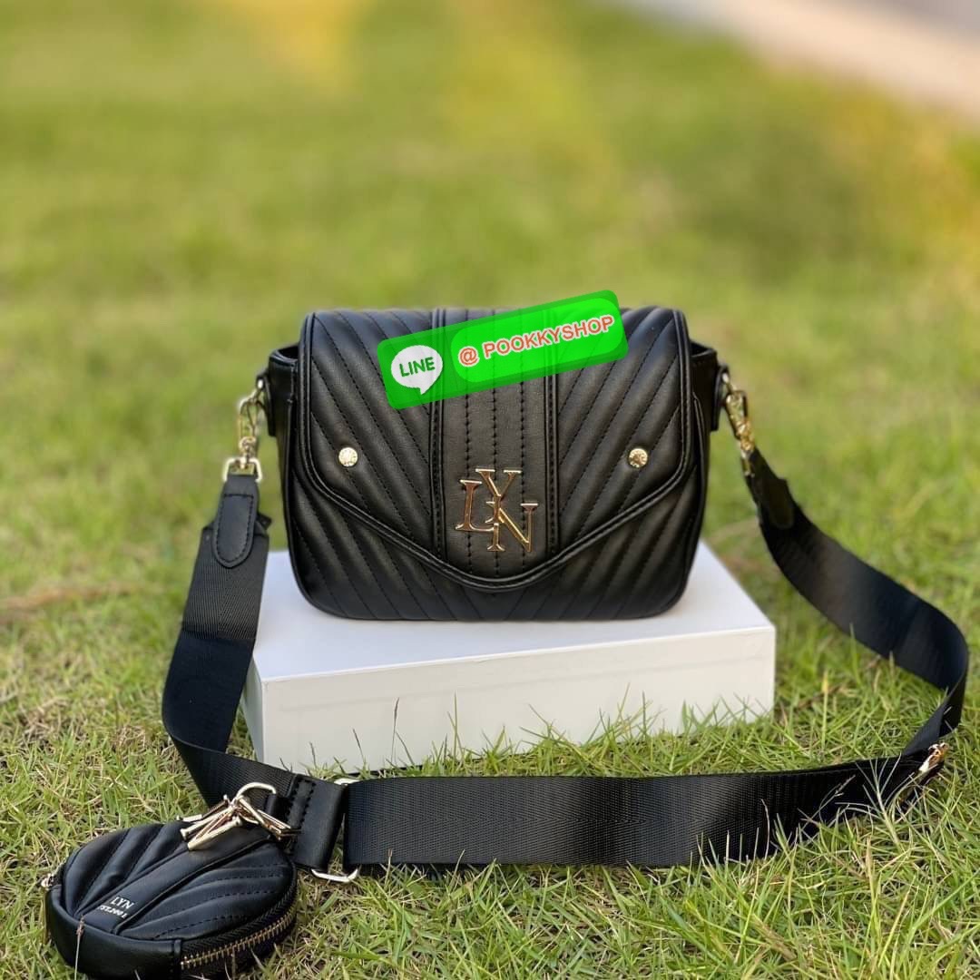 กระเป๋า Lyn สะพายข้าง แถมใบลูก คอลเล็คชั่นใหม่ ซื้อ 1 ได้ถึง 2