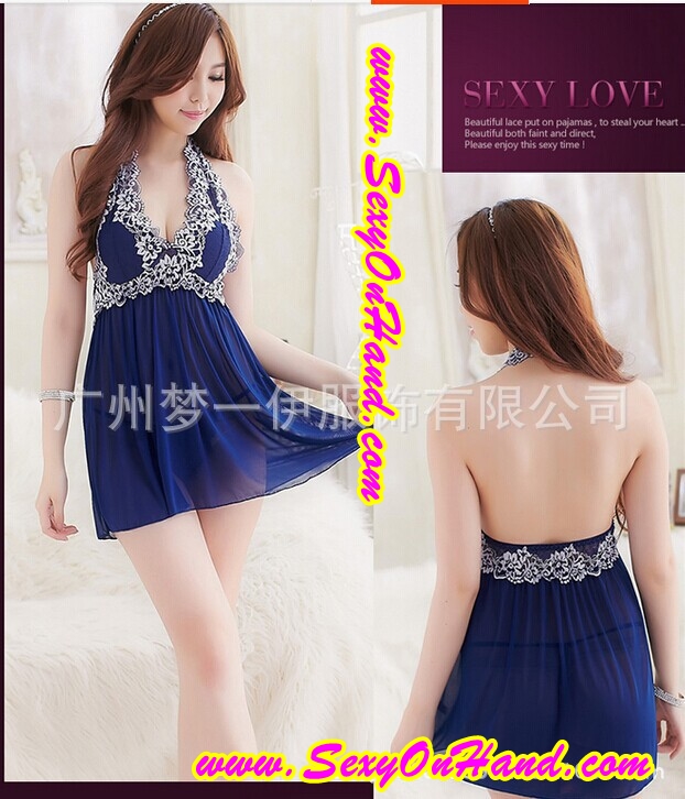 ชุดนอนคล้องคอ ซีทรู สีน้ำเงินเข้ม แต่งลูกไม้ขาว เนื้อผ้าเกรดพรีเมี่ยม สวยหรู ทิ้งตัว มากๆคะ +G-string แต่งลูกไม้เข้าชุด