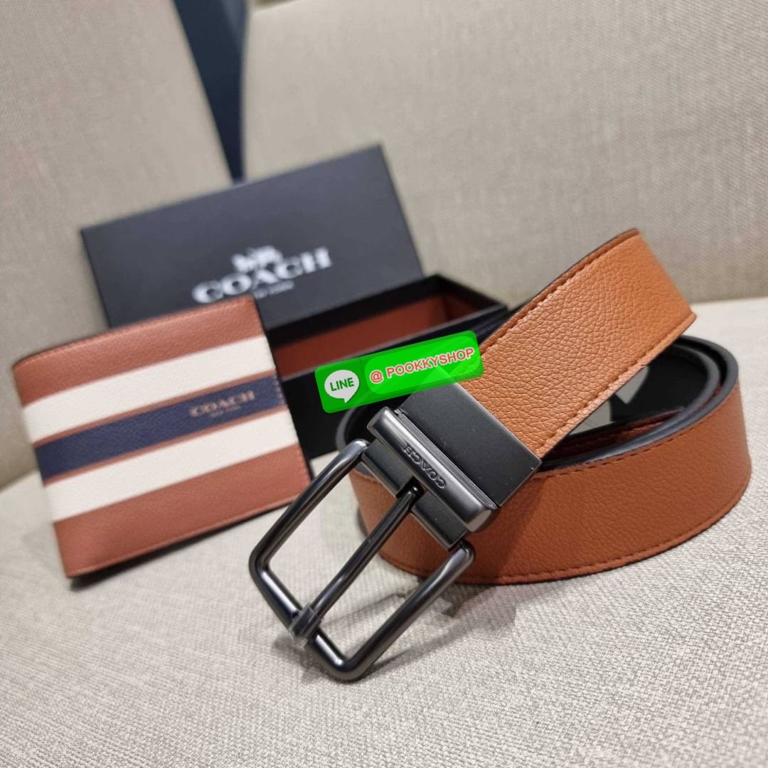 COACH F75399 COMPACT ID WALLET IN VARSITY LEATHER WITH BELT MIX GIFT BOX SET Set สุดคุ้ม!! ลิมิเต็ด!! สำหรับหนุ่มๆ ที่จับคู่เซ็ทกระเป๋าสตางค์รุ่นยอดฮิต และเข็มขัดหนัง pepble มาใน package Coach gift box คุ้มค่ามากๆ กระเป๋าสตางค์หนังวัว สวย นิ่มไปอีก ยังไม่