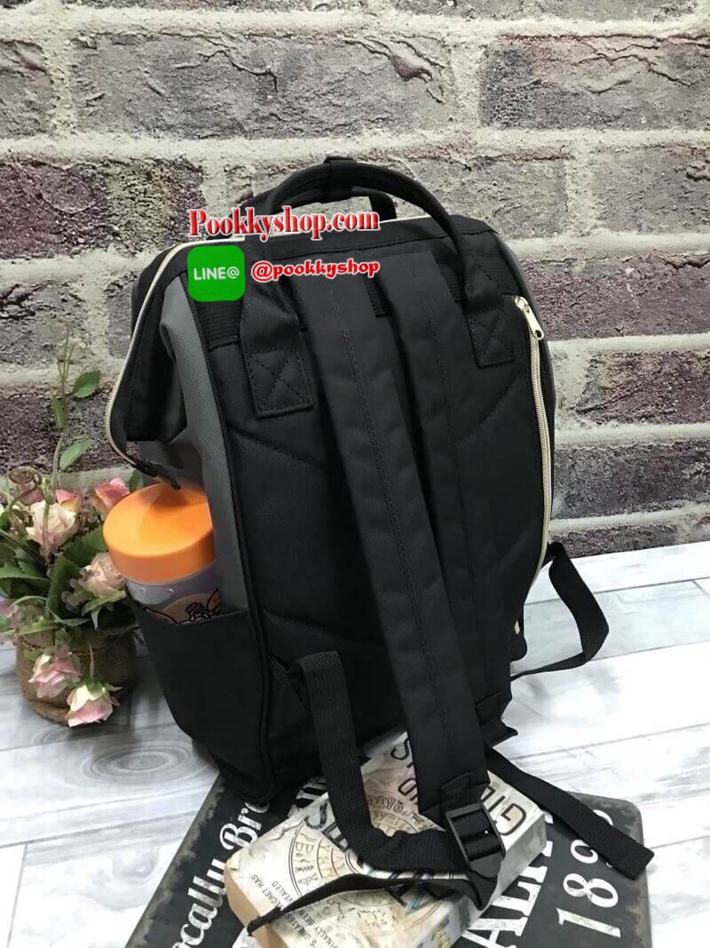 สีใหม่พร้อมส่งกับรุ่นANELLO REGULAR BACKPACK - MOUTHPIECE SERIES ขนาดคลาสสิค แบรนด์ดังสุดฮิตที่กำลังดังในประเทศญี่ปุ่น กระเป๋าเป้สไตล์คาวาอิ รูปทรงแปลกใหม่มีสไตล์เป็นของตัวเอง วัสดุผ้าแคนวาส ปากกระเป๋ากว้างมีโครง ง่ายสำหรับเวลาใส่สัมภาระ ภายในมีช่องเล็กแล