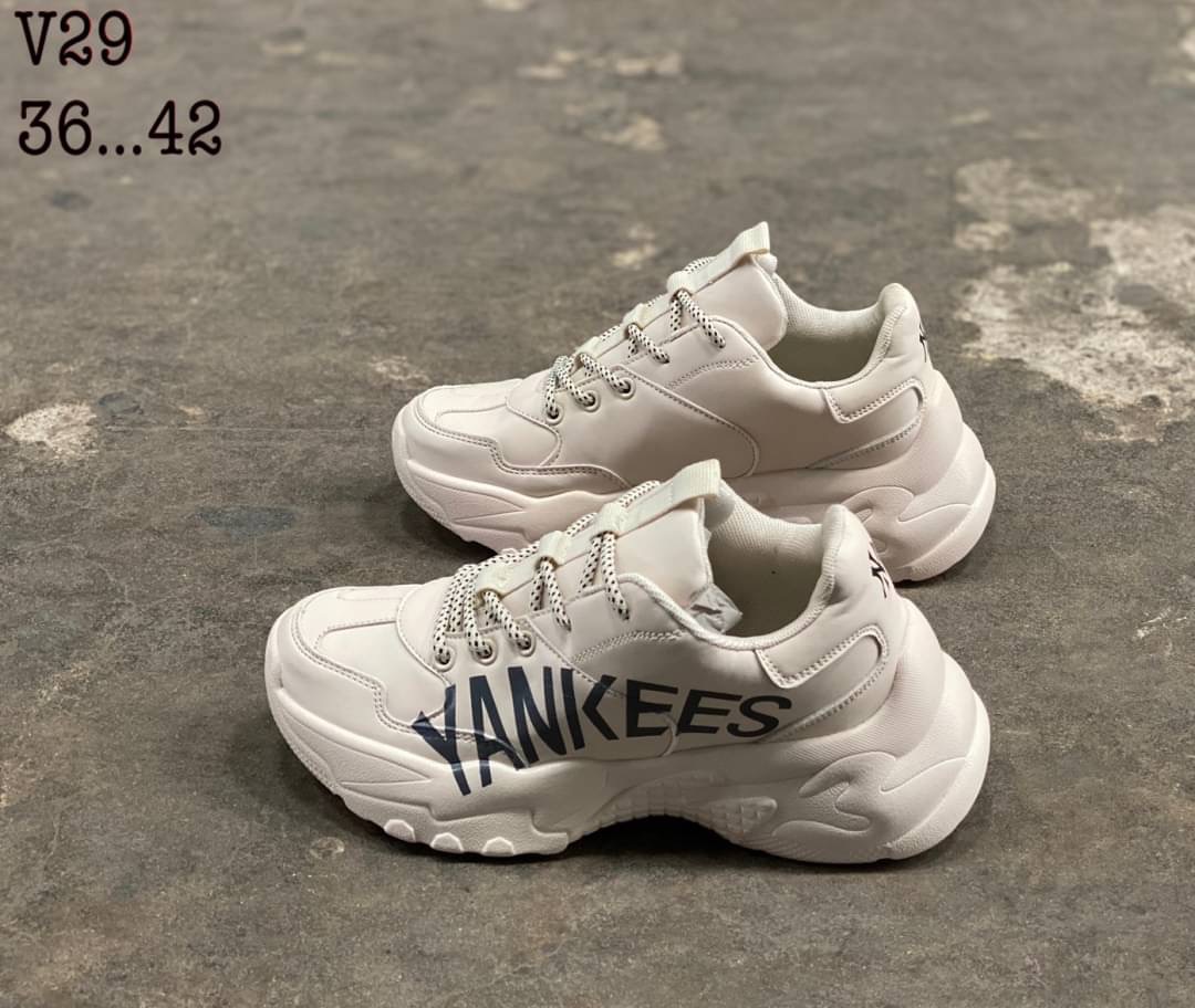 พร้อมส่ง รองเท้าผ้าใบก็อปแบรนด์ NY กุชชี่ เสริมส้น หนังนิ่ม งานสวยมากกกคะ พื้นแบรนด์