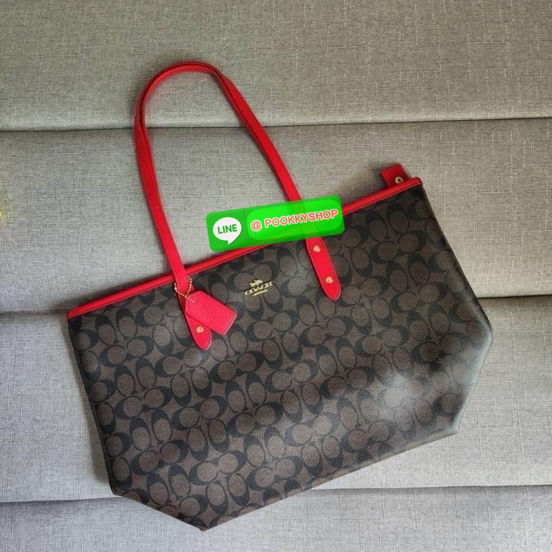 COACH CITY ZIP TOTE IN SIGNATURE COATED CANVAS (COACH F36876) กระเป๋าสะพายทรงช้อปปิ้ง ทรงสวย ทรงยอดนิยมใบใหญ่ยุของได้เยอะ หนังcanvas ลาย C Signature สายหนังแท้ สะพายขึ้นไหล่ได้สวย ใบใหญ่ ใช้งานง่าย มีซิปปิดด้านบน มีผ้าบุด้านใน มีช่องซิป