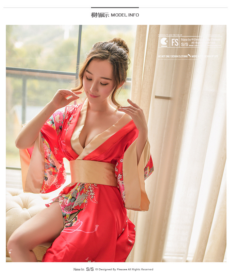 ชุดกิโมโน ซากุระ สีแดง ทอง แต่งสายคาด โบว์สำเร็จรูป สำเนา สำเนา