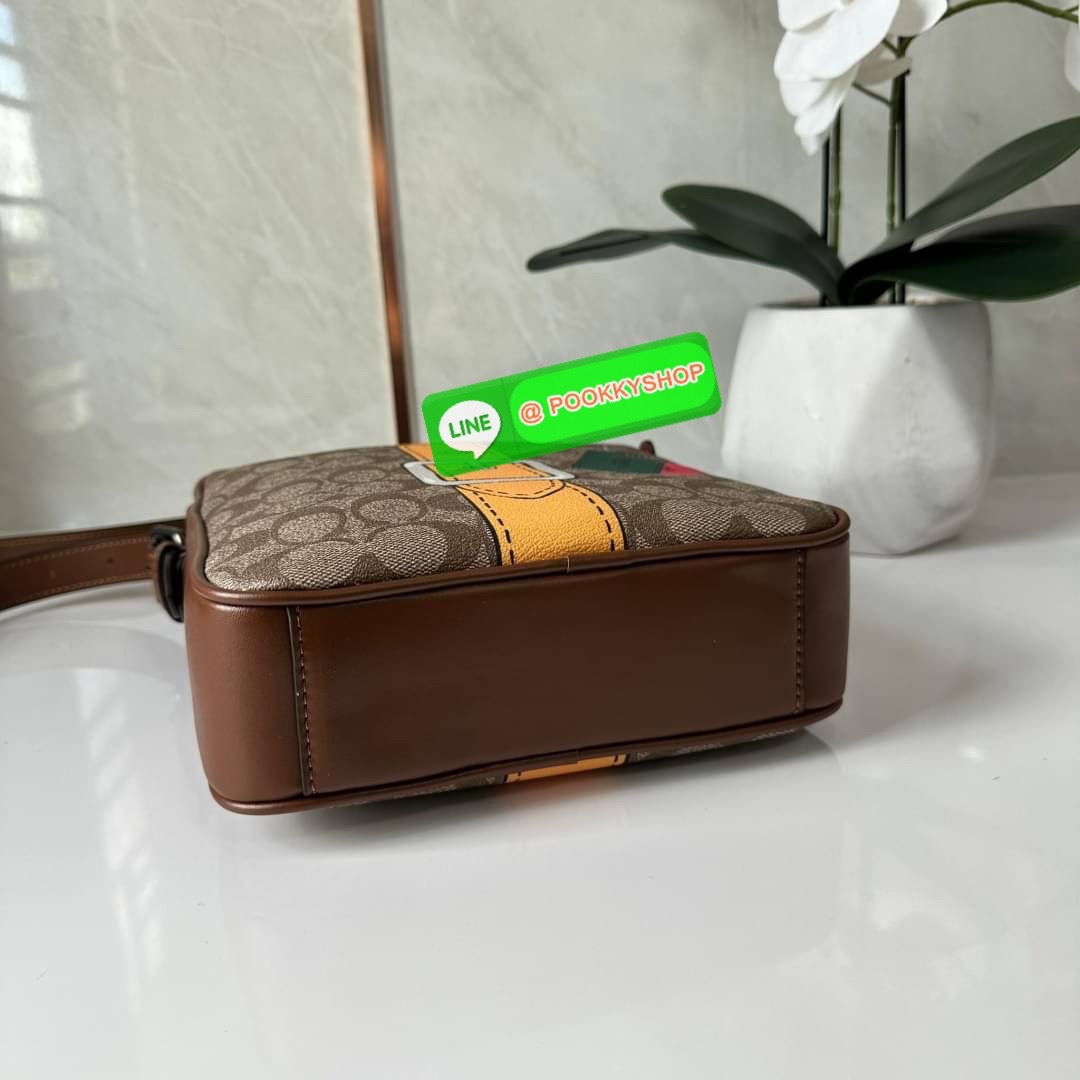 COACH Hudson Crossbody 21 In Signature Canvas With Trompe L'oeil Print (CH200)