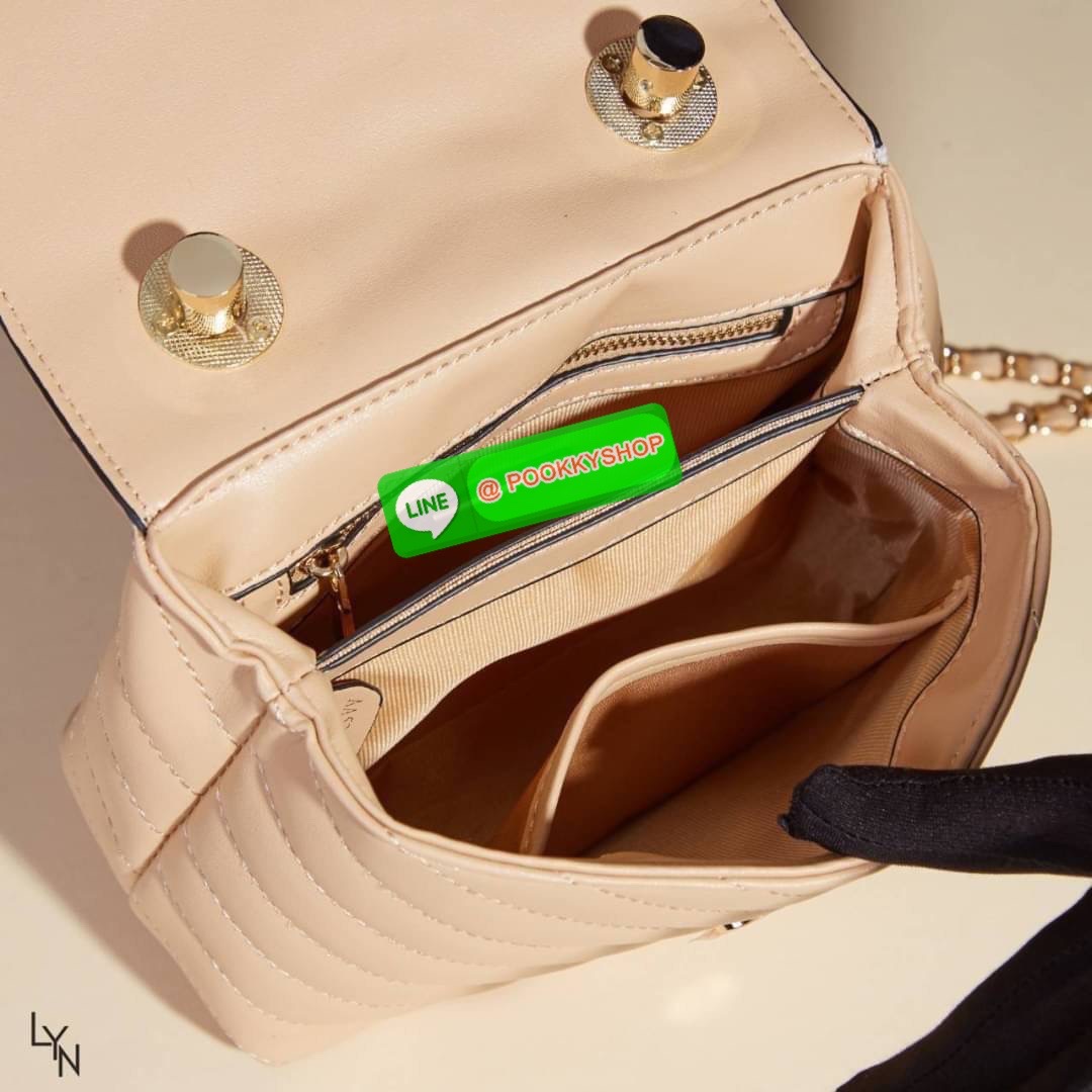 แท้ Outlet Lyn ทรงถือ+สะพายข้างได้ สายโซ่พันหนัง เปิด/ปิดกระเป๋าด้วยกระดุมแม่เหล็ก มี 1 ช่องใช้งาน
