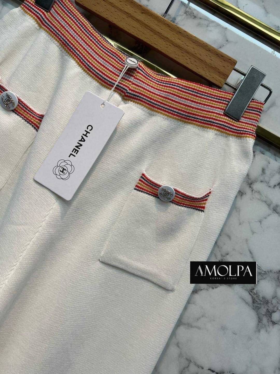 พร้อมส่ง !!! กางเกง CHANEL KNITT Collection 2022 ผ้าดีมาก มีน้ำหนักสุดๆ เย็นมากๆ ห้ามพลาดเลยน๊า สวยสุดๆ