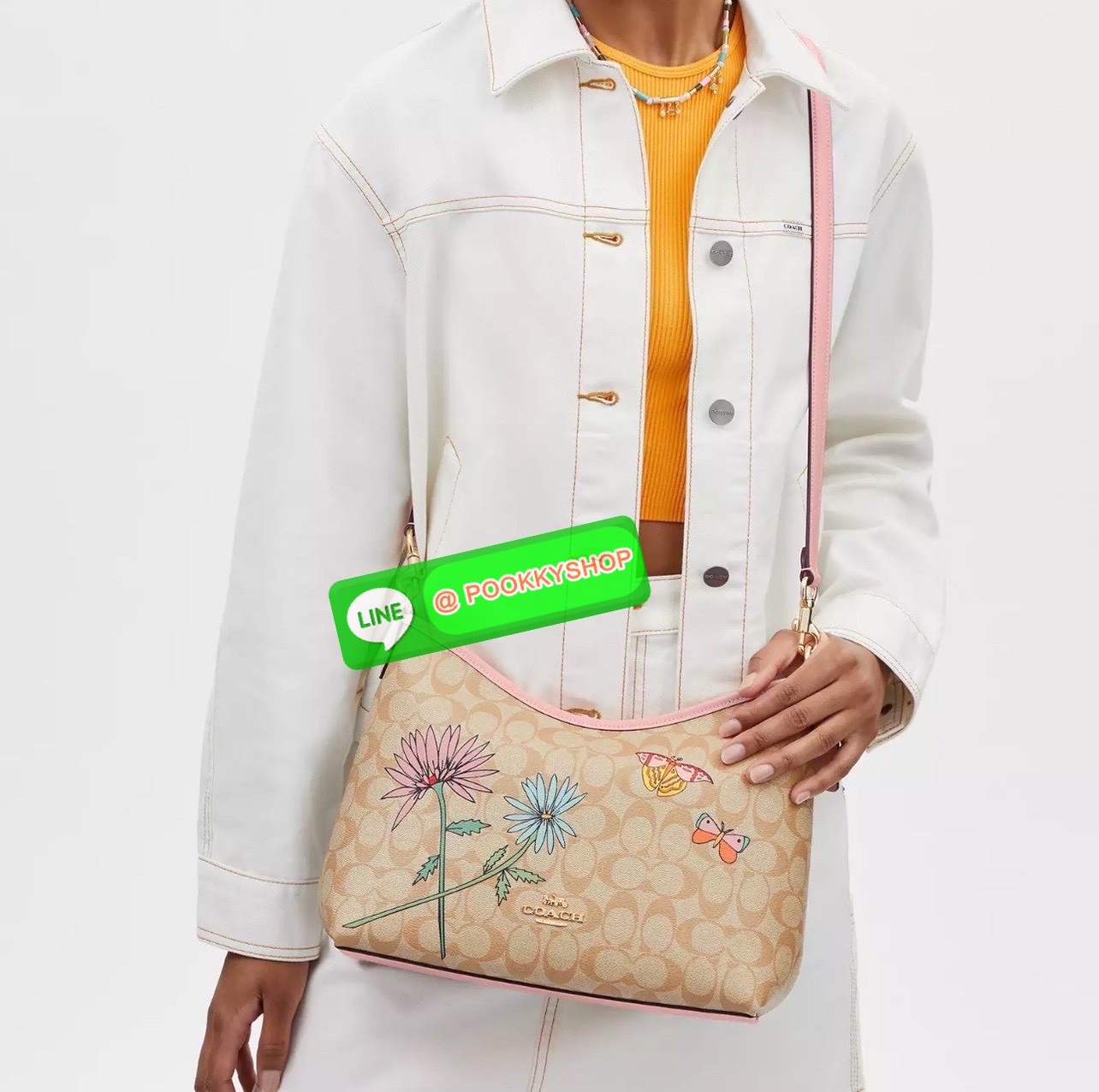 Coach Laurel Shoulder Bag รุ่น CU898✨ กระเป๋าดีไซน์หวานที่ผสานความหรูหราและความทันสมัยอย่างลงตัว เหมาะสำหรับทุกโอกาส ไม่ว่าจะเป็นการทำงานหรือการเดินทาง เพิ่มเสน่ห์ให้กับลุคของคุณด้วยกระเป๋าใบนี้