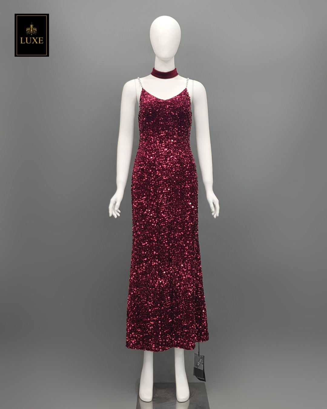 เดรสแฟชั่น เดรสเสื้อสายเดี่ยว กระโปรงยาวทางเอ