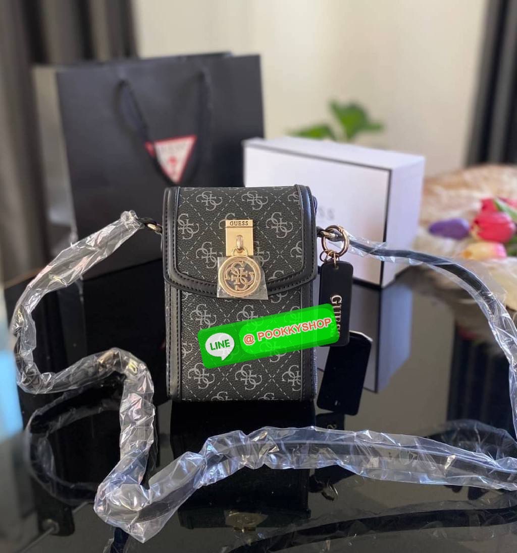 GUESS ฮอตและปังกว่านี้ไม่มีแล้ว!! กระเป๋าเอนกประสงค์ สำหรับใส่โทรศัพท์ ใส่เงิน ขนาดพกพาดีงาม!! บอกเลยว่าสวยทุกสี มาครบเซ็ทพร้อมส่งต่อเป็นของขวัญได้เลยค่า
