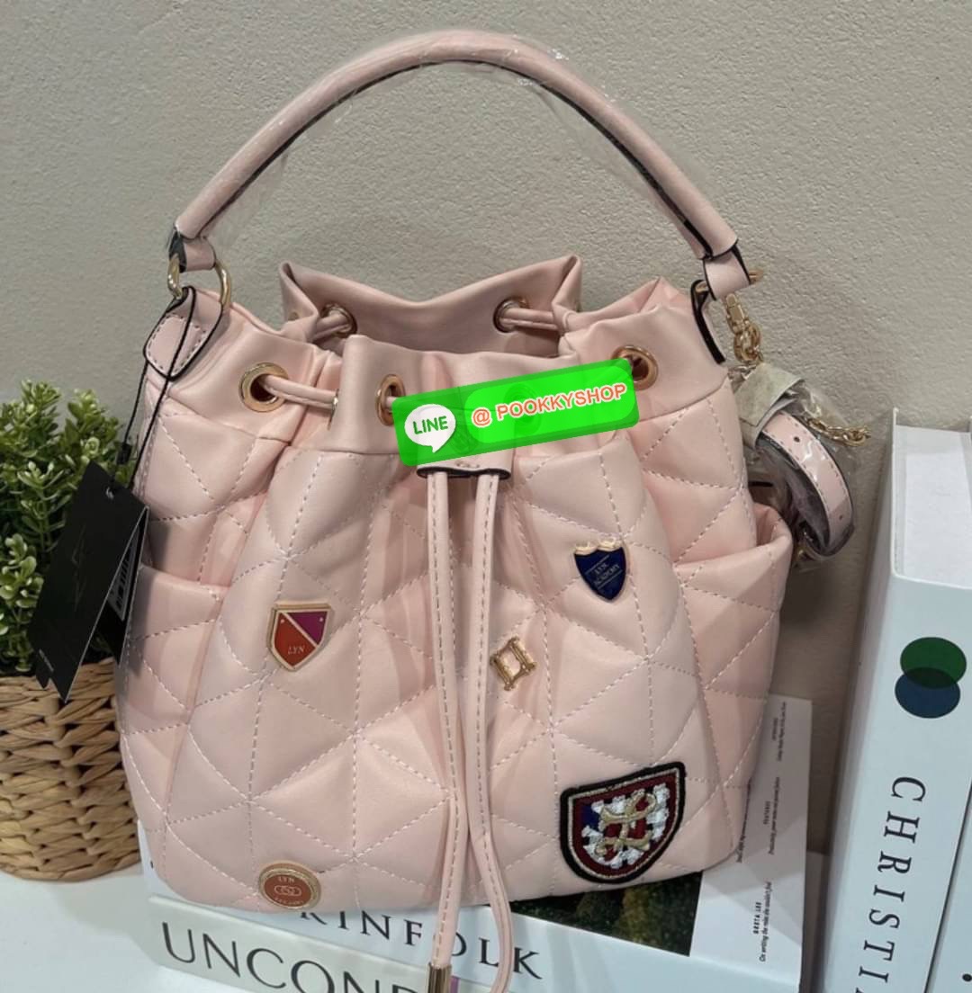 กระเป๋า Lyn สะพายข้าง ทรงขนมจีบ คอลเลคชั่นใหม่ งานแท้Outlet