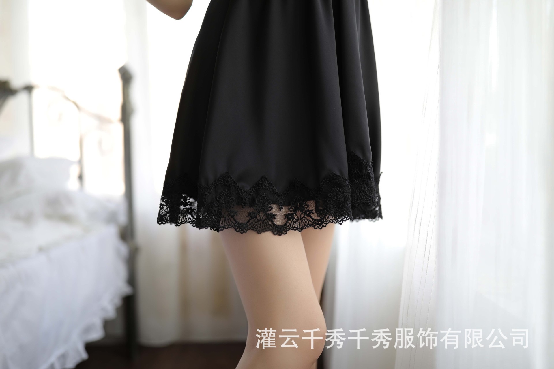 ชุดนอนเซ็กซี่ ชุดนอนซีทรู สีขาว แต่งลูกแหวกหน้า สีหวาน สวยหรูมากคะ สำเนา สำเนา สำเนา